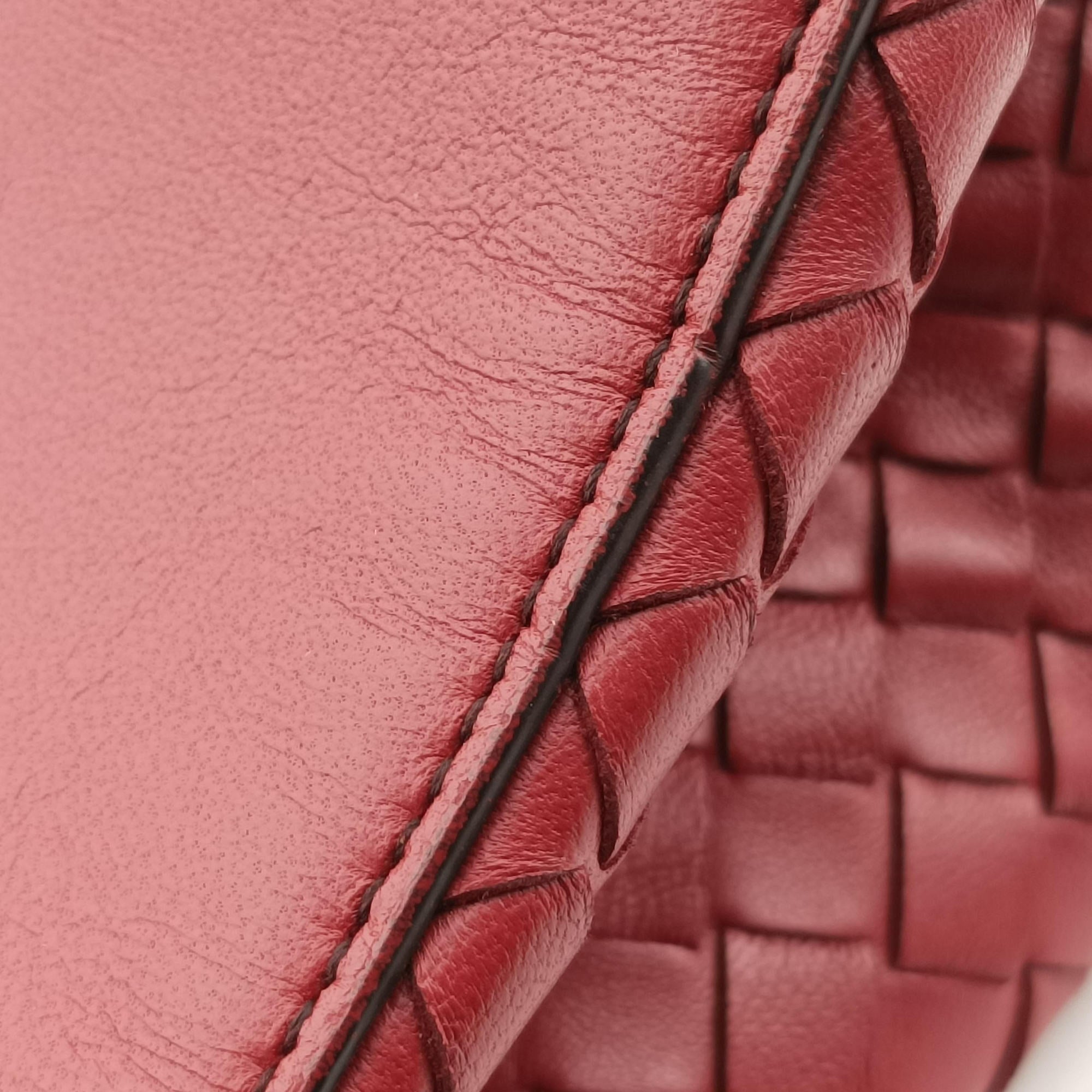 Pre-owned Bottega Veneta Intrecciato Ellitica Red lambskin  shoulderbag | stylenewstar