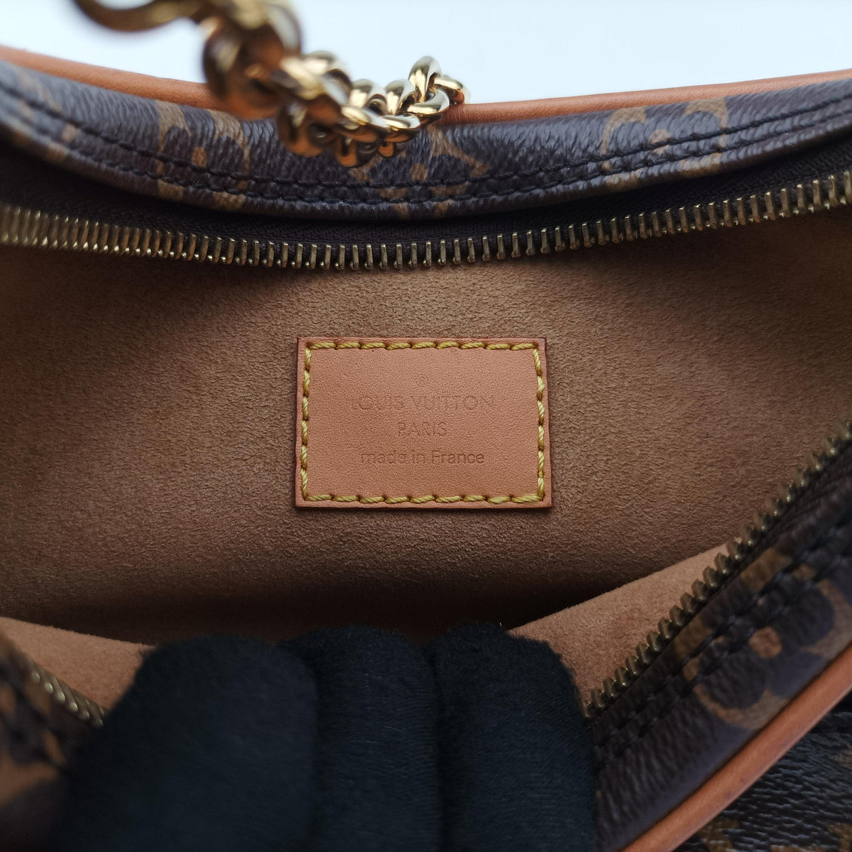 Pre-owned Louis Vuitton LOOP Brown×Beige Monogram Canvas M81098 shoulderbag | stylenewstar