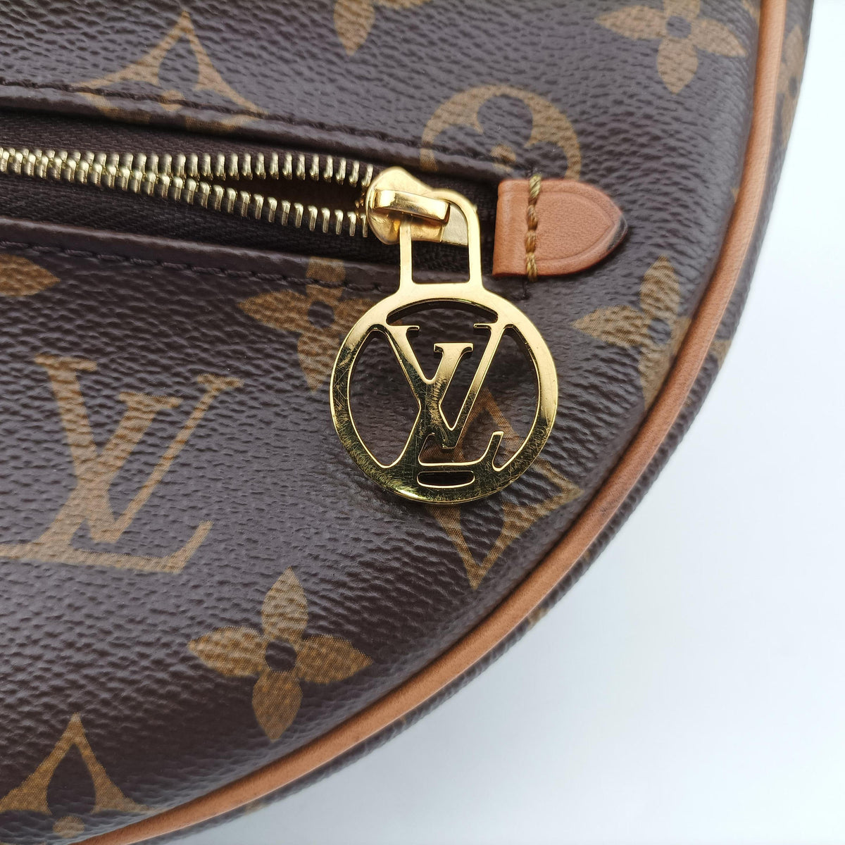 Pre-owned Louis Vuitton LOOP Brown×Beige Monogram Canvas M81098 shoulderbag | stylenewstar
