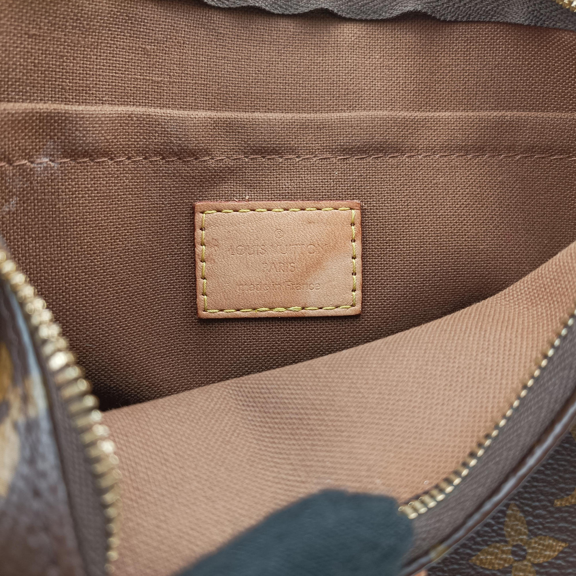 Secondhand Louis Vuitton Multi Pochette Accessoir brown×khaki Monogram Canvas M44813 shoulderbag | stylenewstar