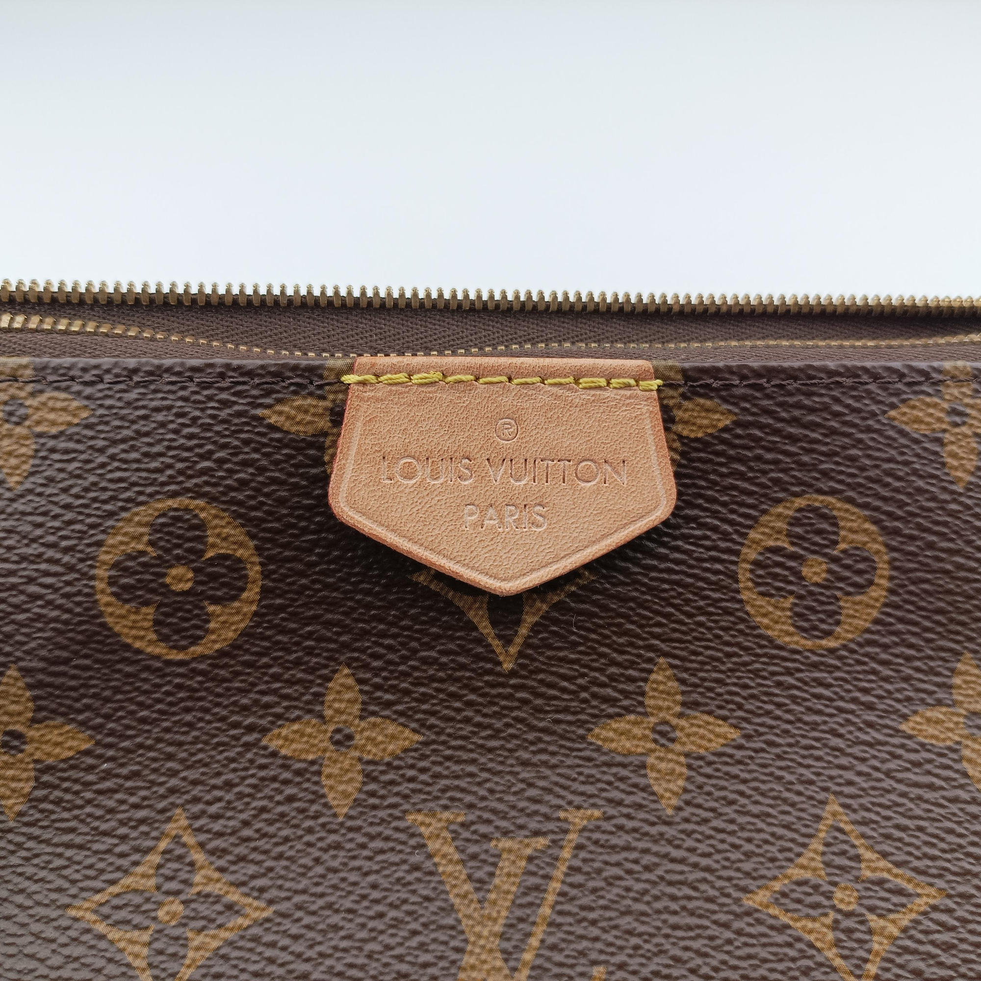 Secondhand Louis Vuitton Multi Pochette Accessoir brown×khaki Monogram Canvas M44813 shoulderbag | stylenewstar
