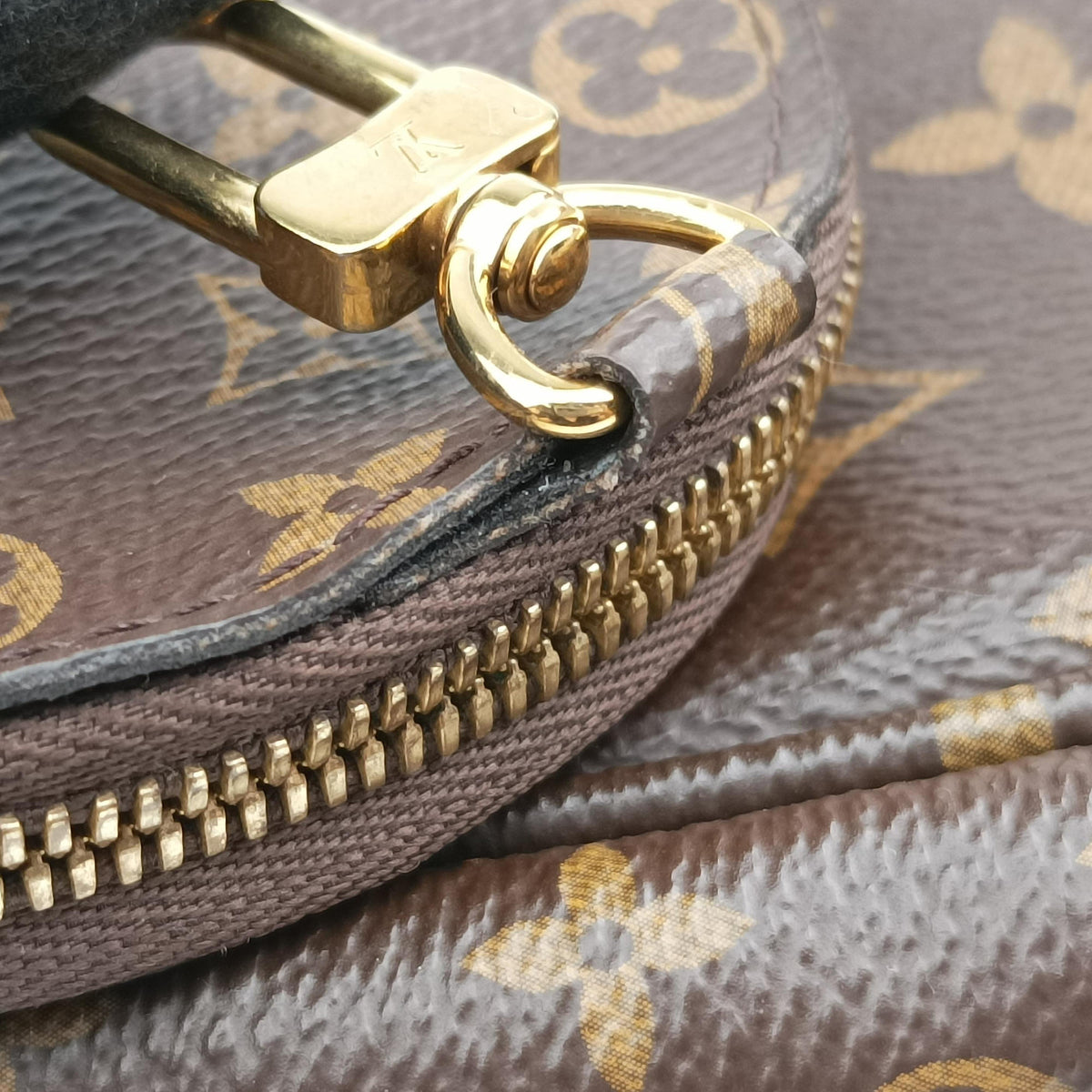 Pre-owned Louis Vuitton Multi Pochette Accessoir brown×khaki Monogram Canvas M44813 shoulderbag | stylenewstar
