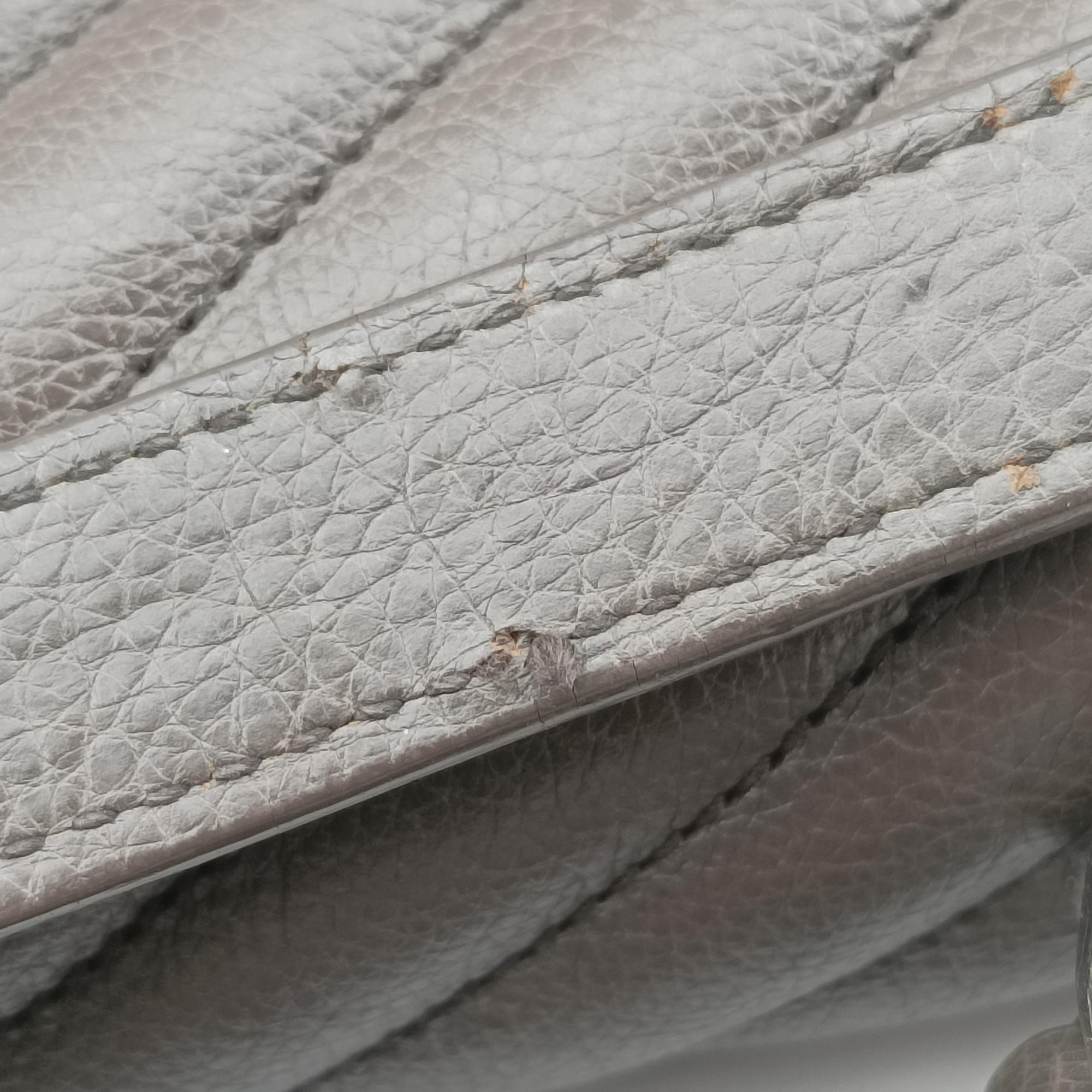 Pre-owned Yves Saint Laurent COLLEGE Grey Leather 428056 shoulderbag | stylenewstar