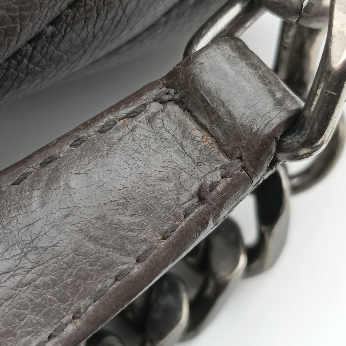 Pre-owned Yves Saint Laurent COLLEGE Grey Leather 428056 shoulderbag | stylenewstar