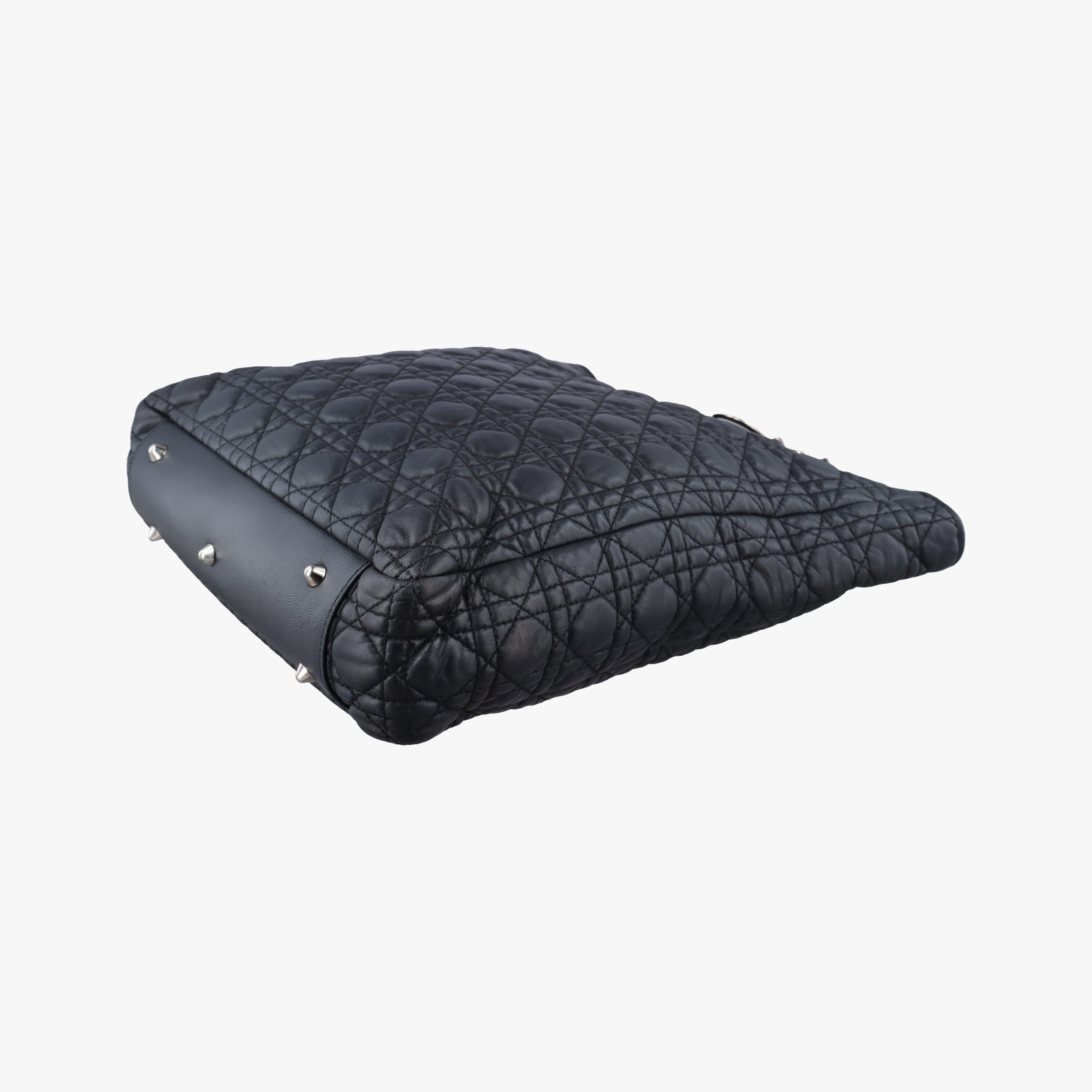 Secondhand Christian Dior Cannage Dior Soft Shopping Black lambskin  shoulderbag | stylenewstar