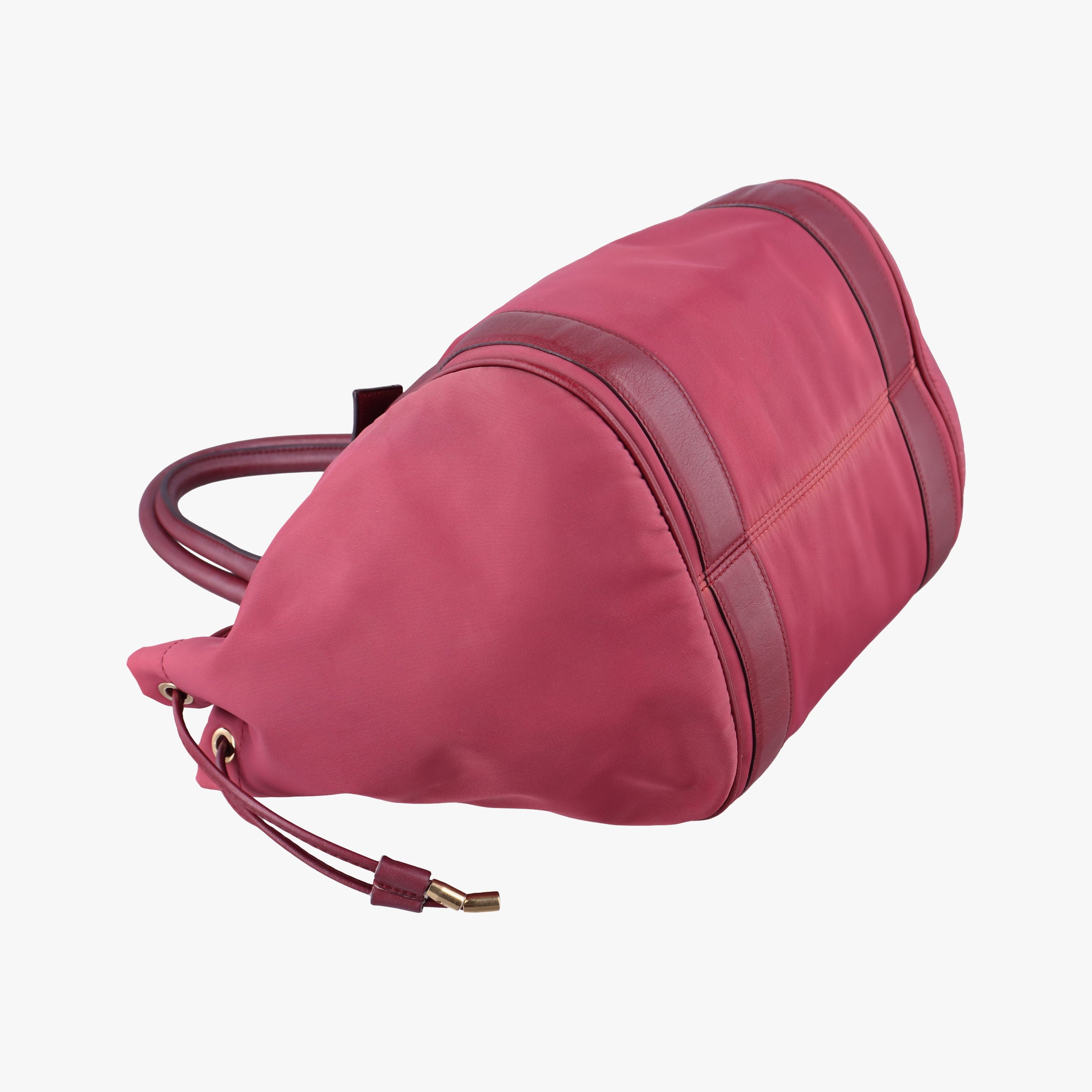 Pre-owned Ferragamo Drawstring Bag Red Nylon  handbag | stylenewstar