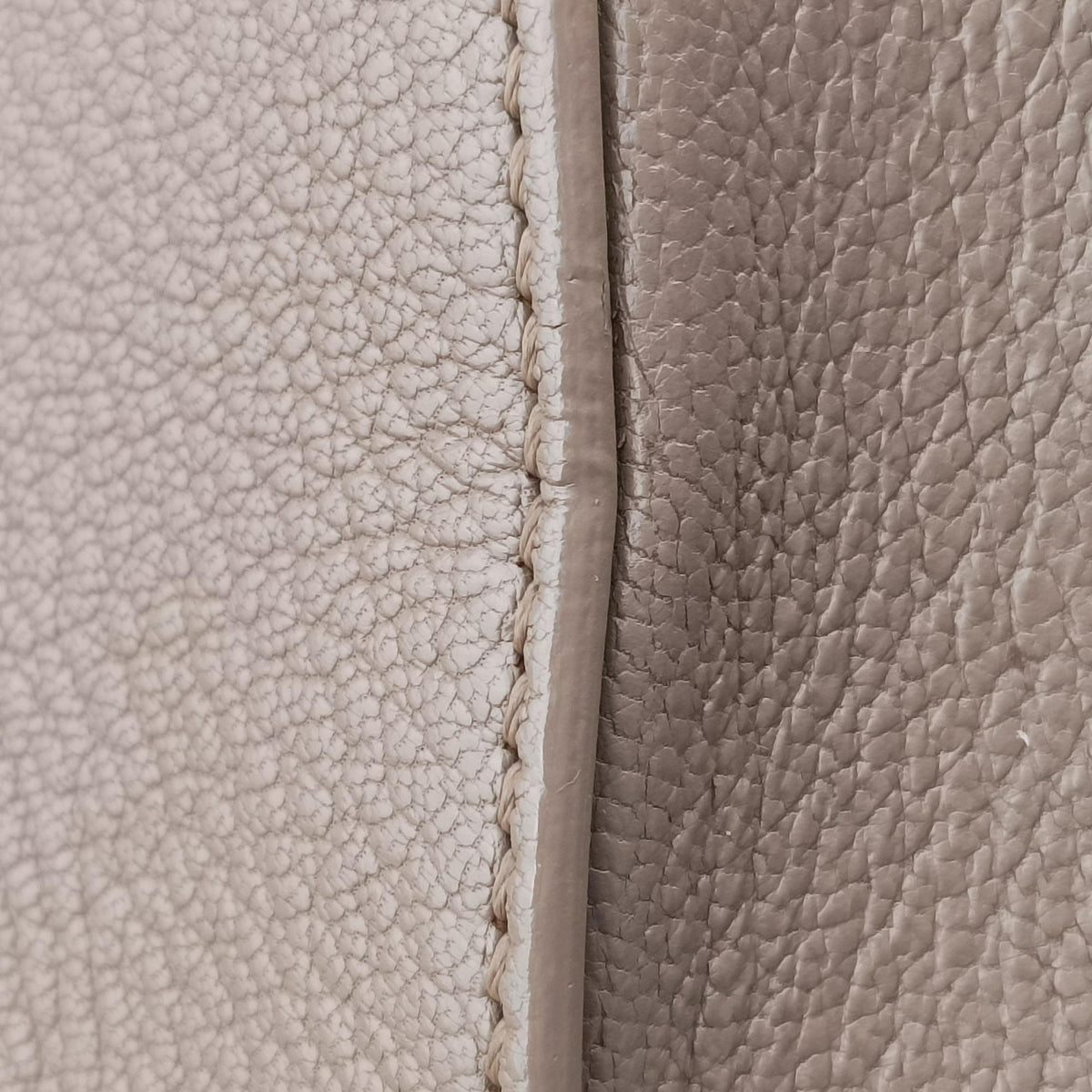Pre-owned Givenchy Antigona Beige Leather  shoulderbag | stylenewstar