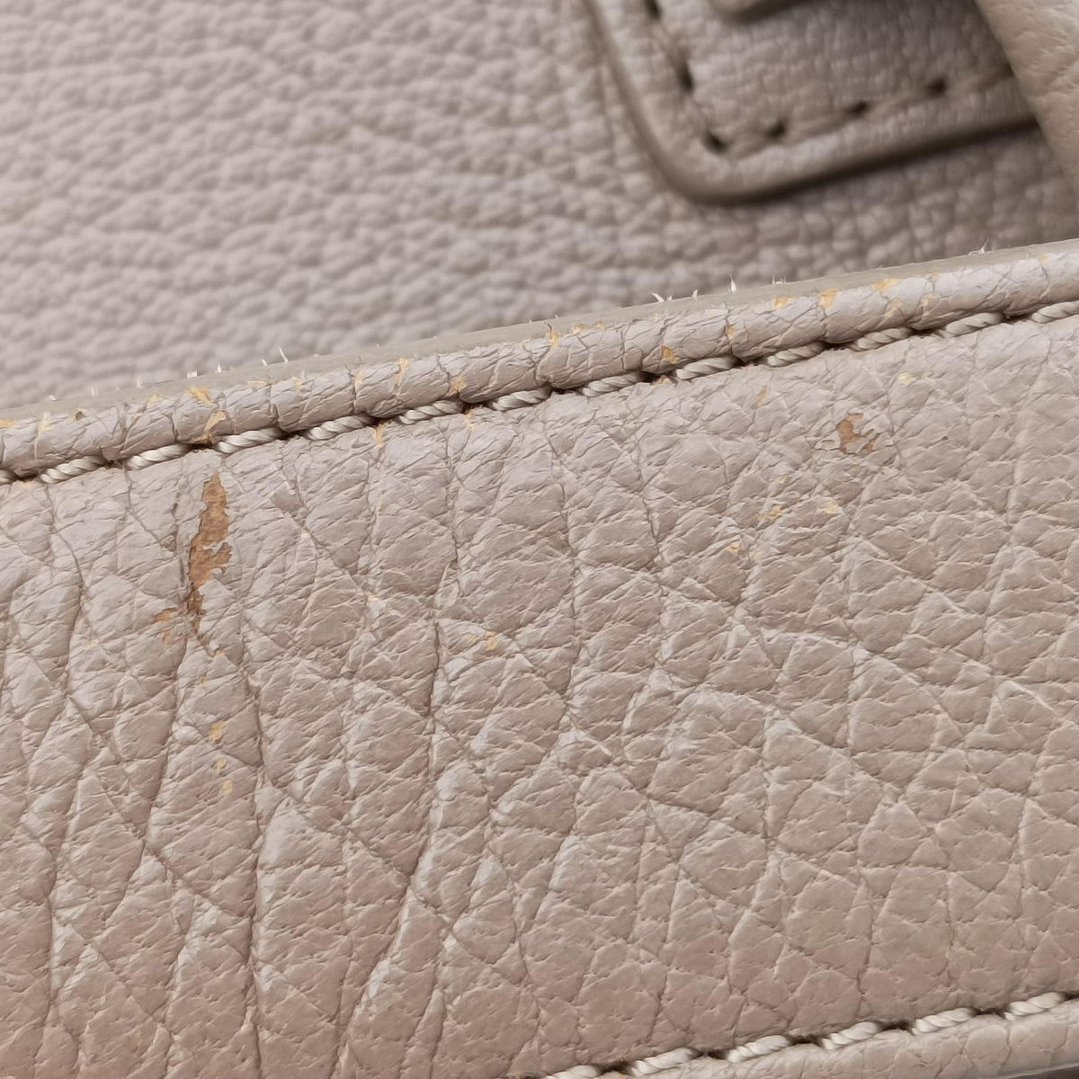 Pre-owned Givenchy Antigona Beige Leather  shoulderbag | stylenewstar