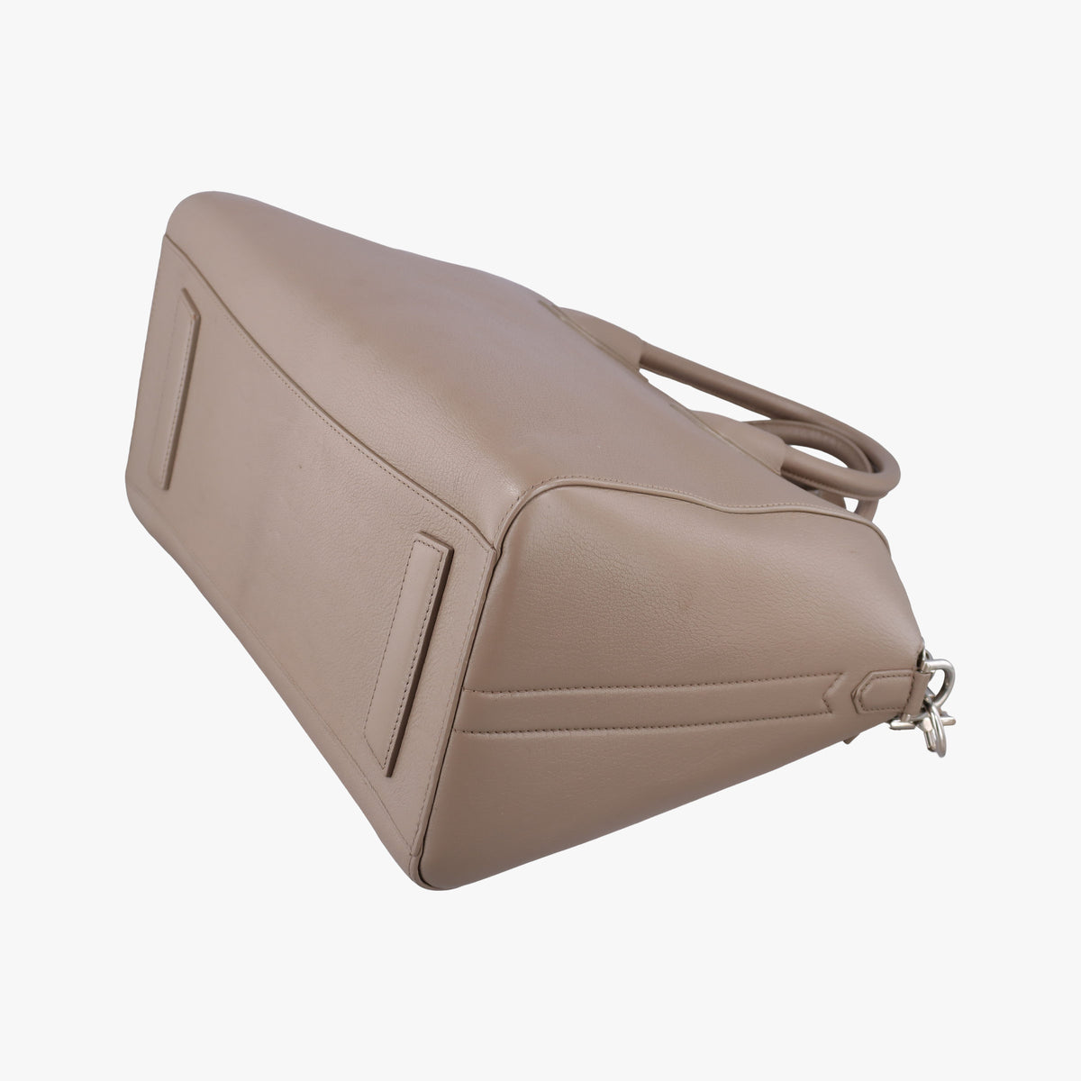 Pre-owned Givenchy Antigona Beige Leather  shoulderbag | stylenewstar