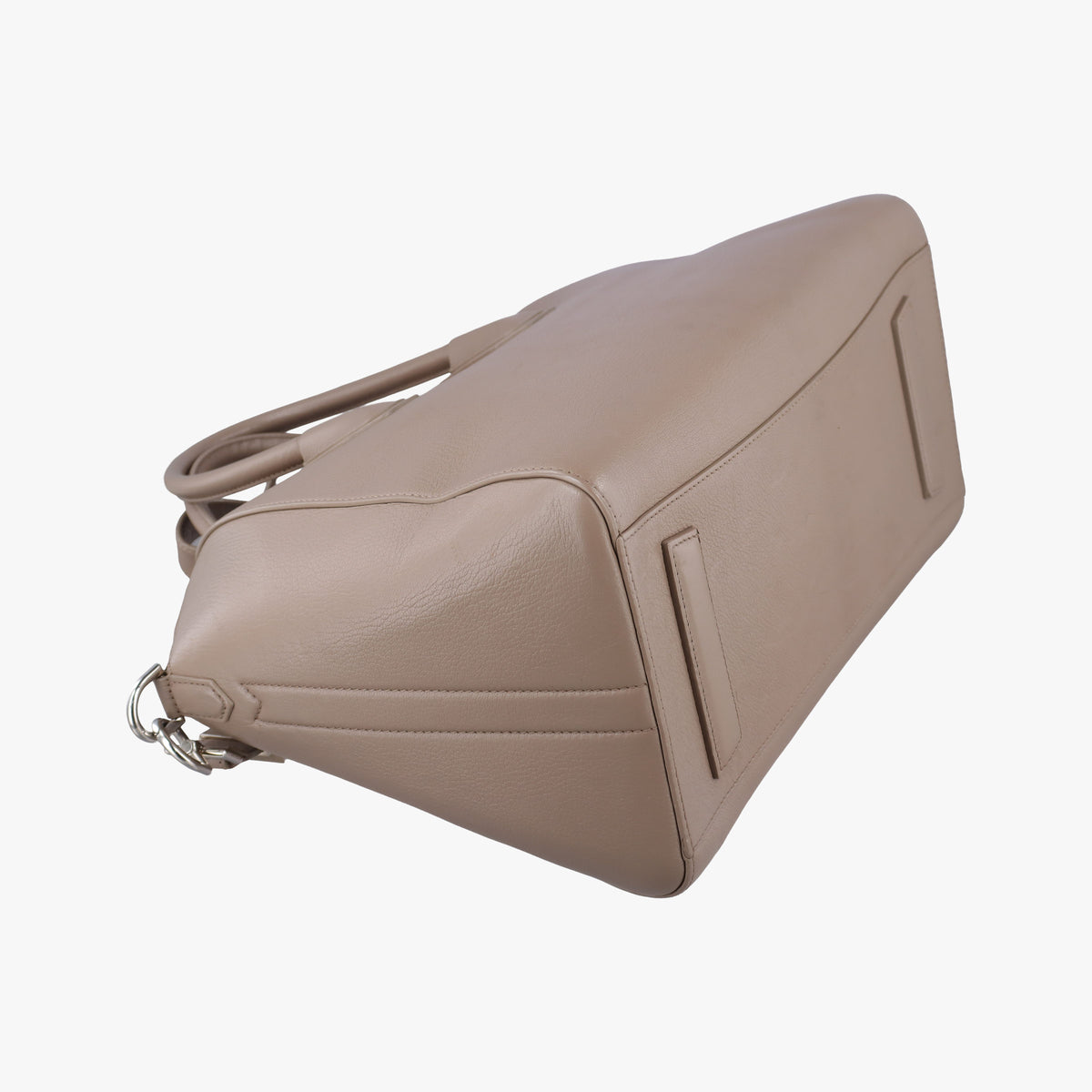 Pre-owned Givenchy Antigona Beige Leather  shoulderbag | stylenewstar