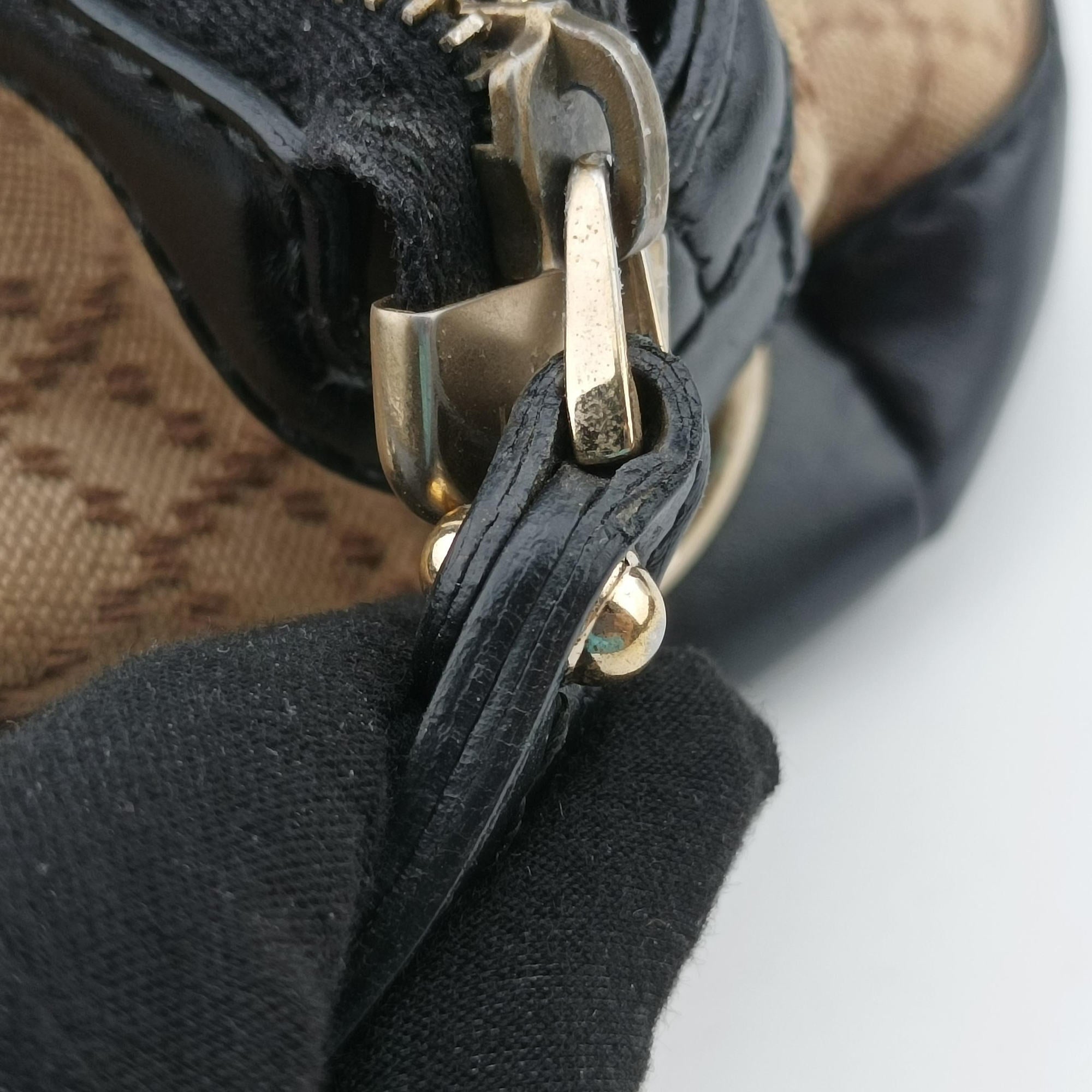 Pre-owned Gucci Sukey Diamante Beige×Black Canvas×Leather 247902 handbag | stylenewstar