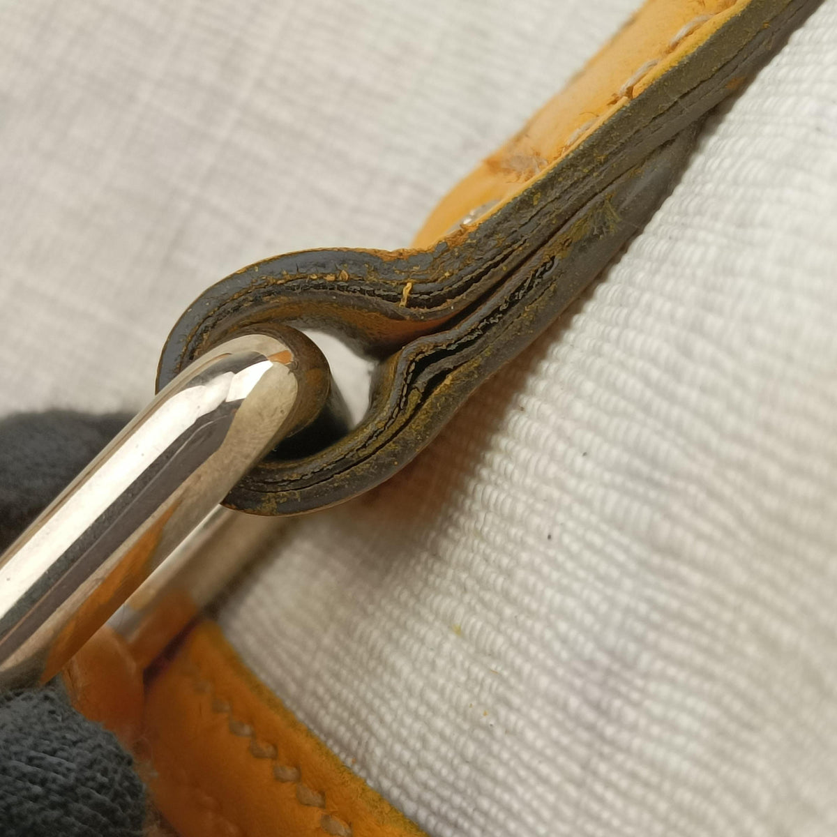 Pre-owned Gucci GG Plus GG Supreme Yellow×White PVC coated canvas 193604 handbag | stylenewstar