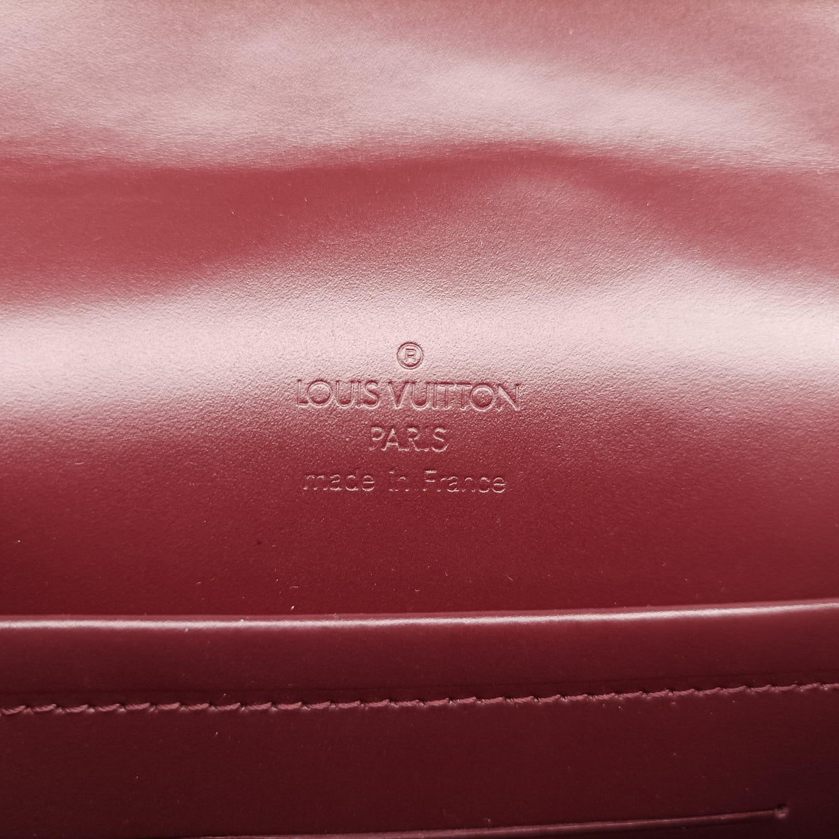 Pre-owned Louis Vuitton Club CARMINE Damier Vernis M92129 shoulderbag | stylenewstar