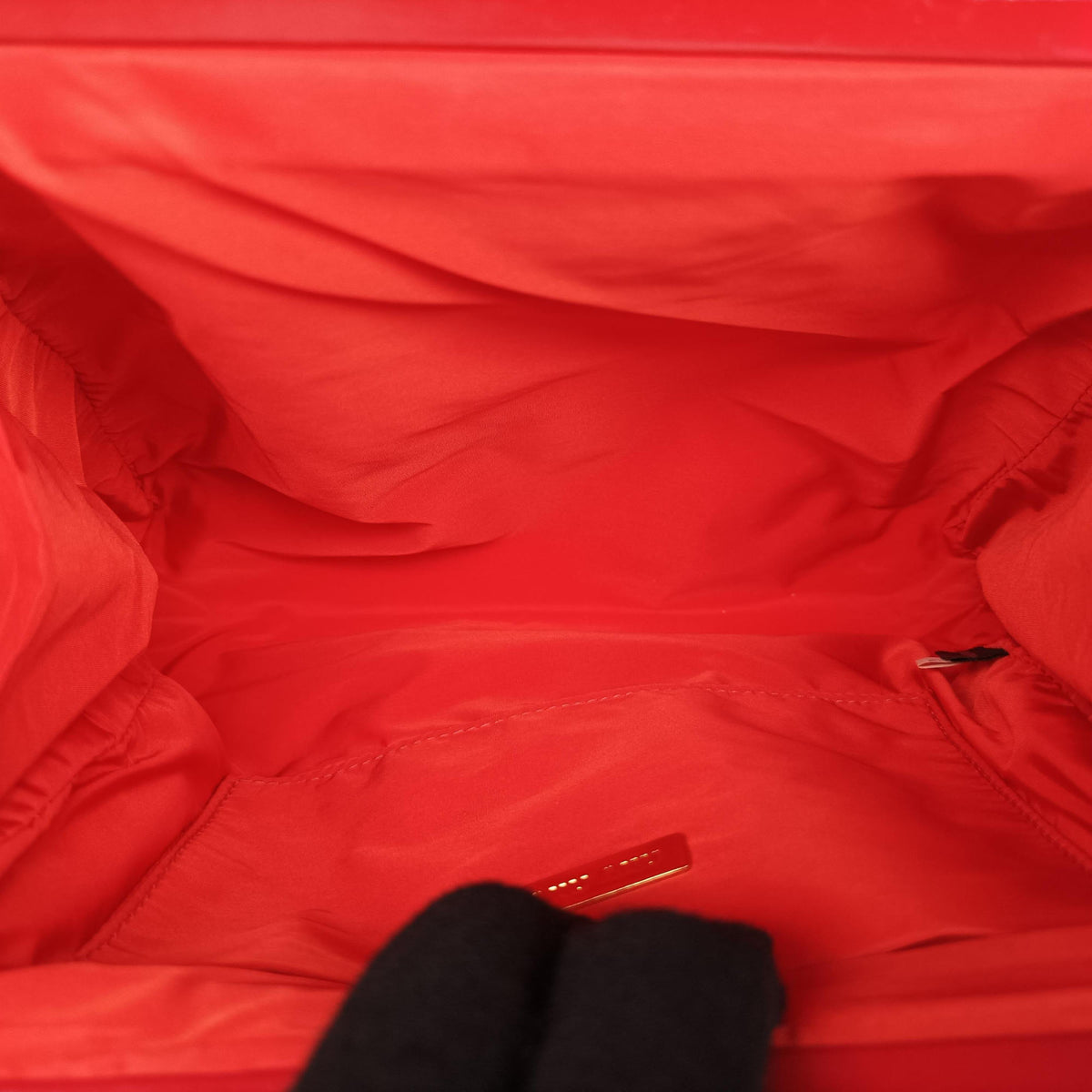 Secondhand Miu Miu Frame Red Patent Leather  shoulderbag | stylenewstar