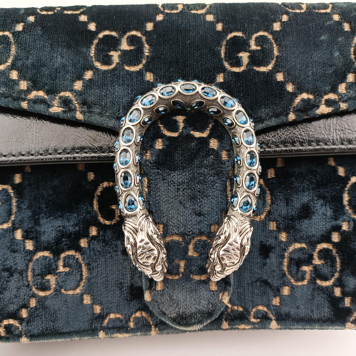 Pre-owned Gucci Dionysus Navy velour 499623 shoulderbag | stylenewstar