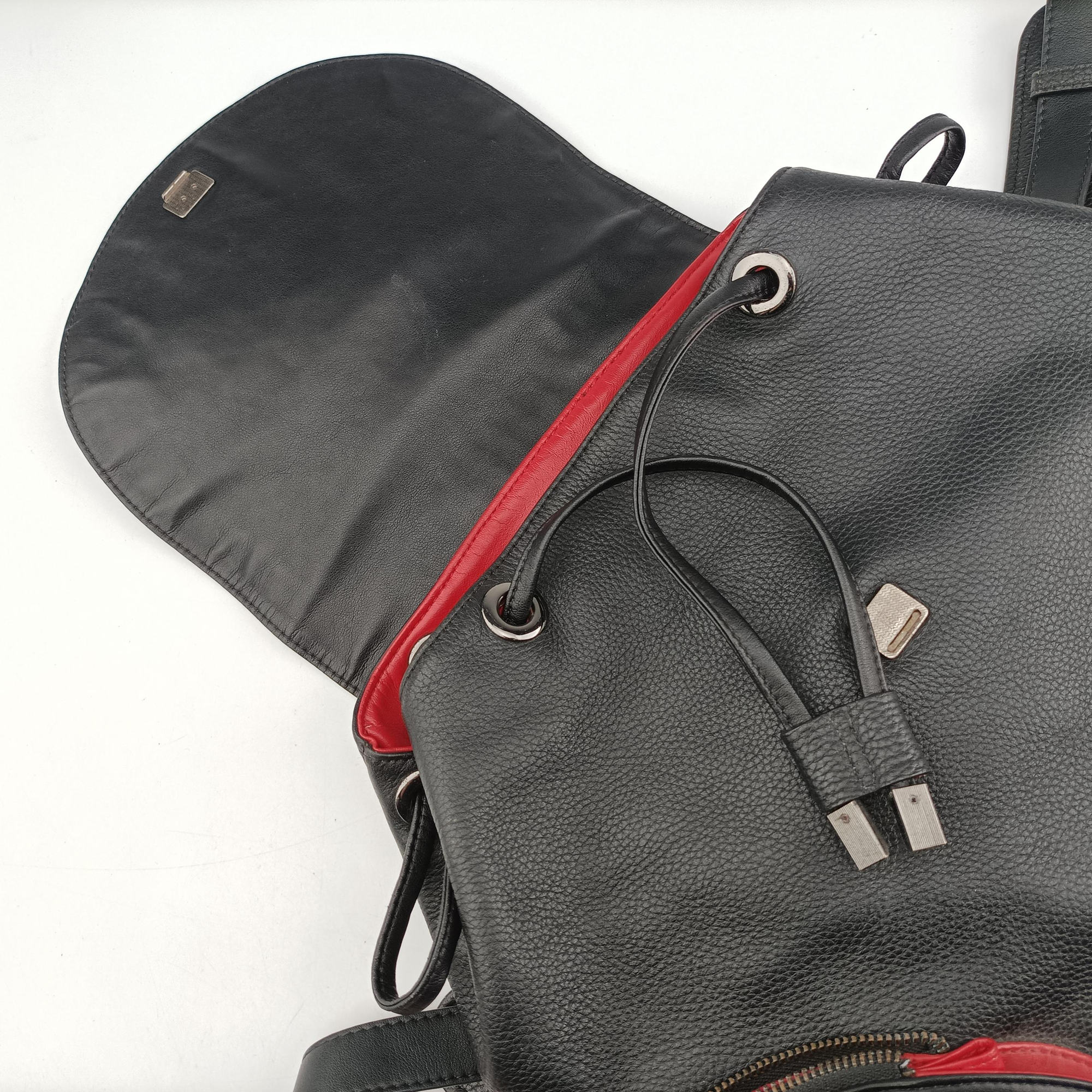 Pre-owned Christian Louboutin Explorafunk Black x Red leather  backpack/rucksack | stylenewstar