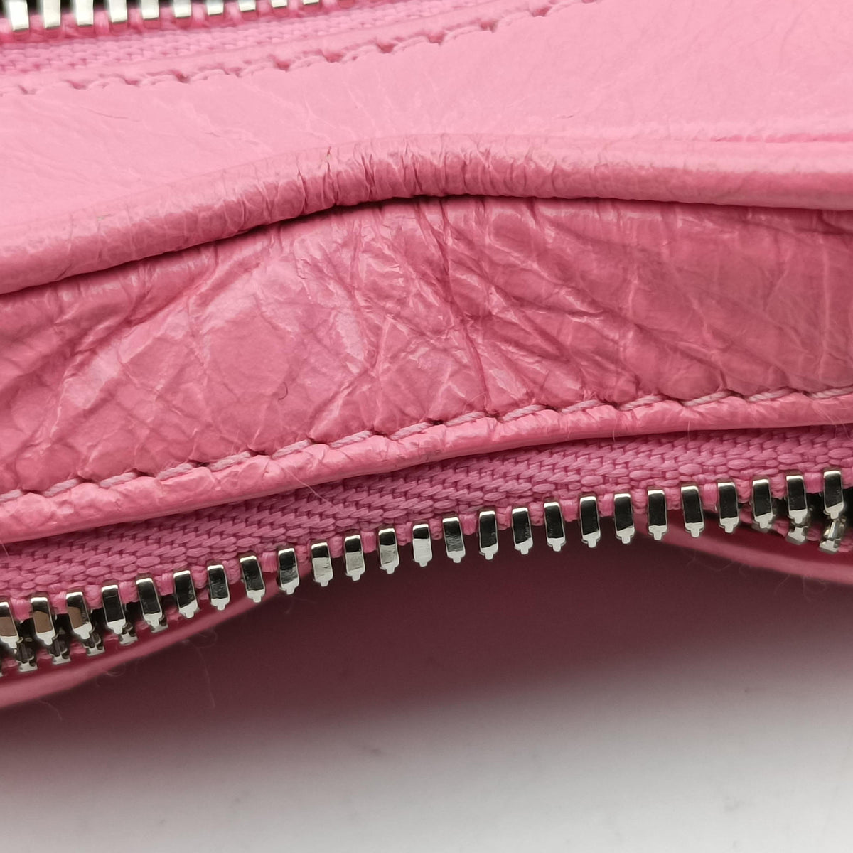 Pre-owned Balenciaga Le Cagole Heart Mini Pink lambskin  shoulderbag | stylenewstar