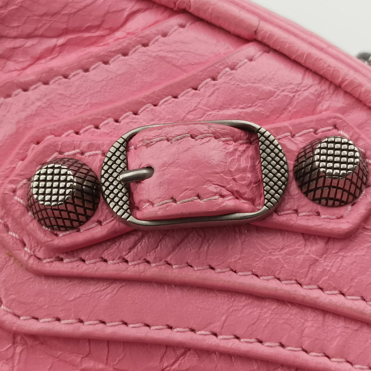 Pre-owned Balenciaga Le Cagole Heart Mini Pink lambskin  shoulderbag | stylenewstar