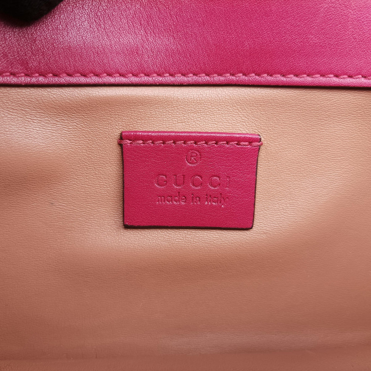 Pre-owned Gucci Broadway Pink velour 489218 shoulderbag | stylenewstar