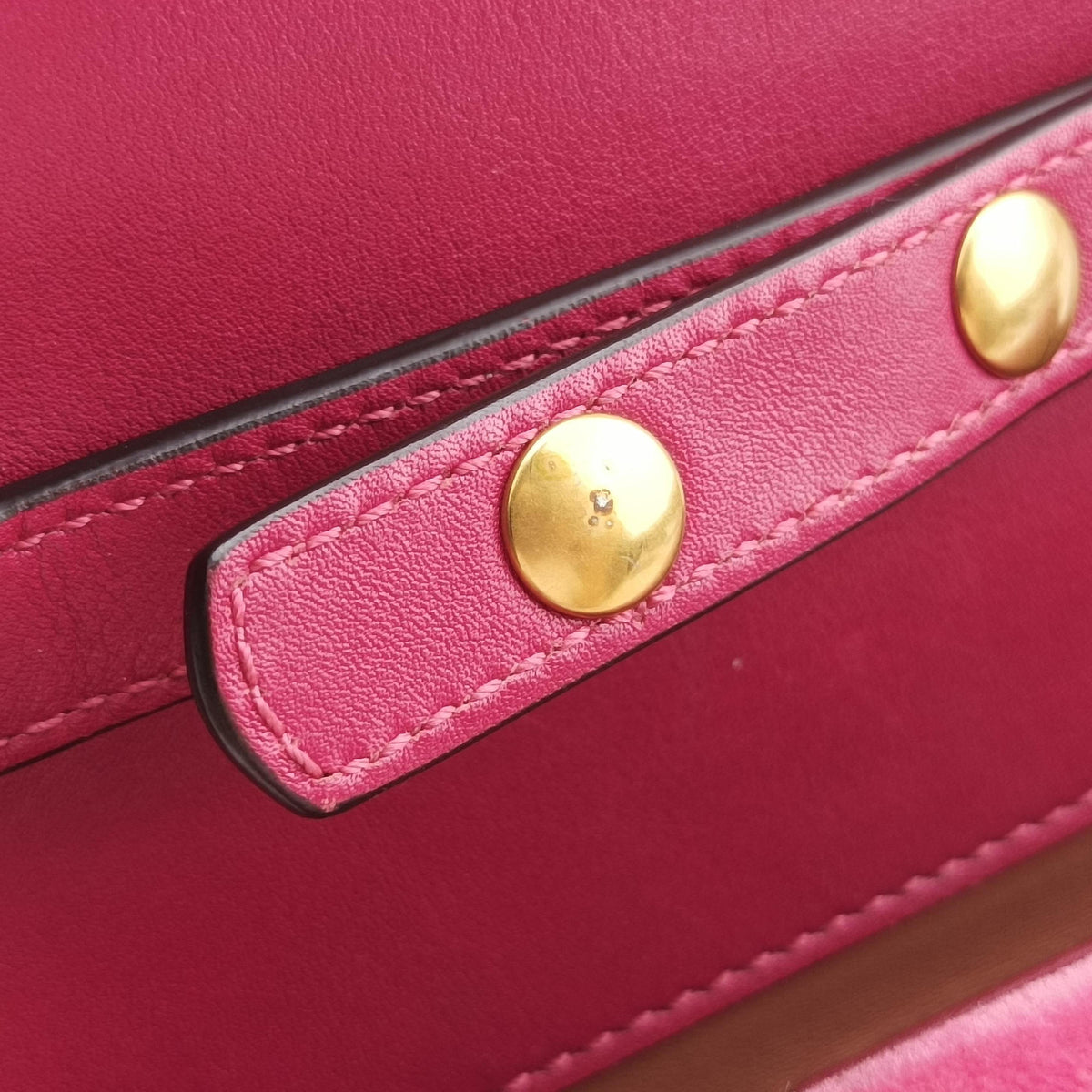 Pre-owned Gucci Broadway Pink velour 489218 shoulderbag | stylenewstar