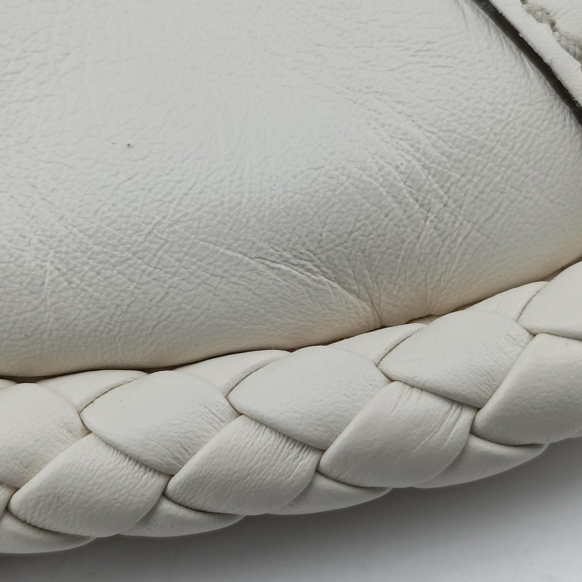 Pre-owned Gucci Dialux Britt Hobo White Leather 167733 shoulderbag | stylenewstar