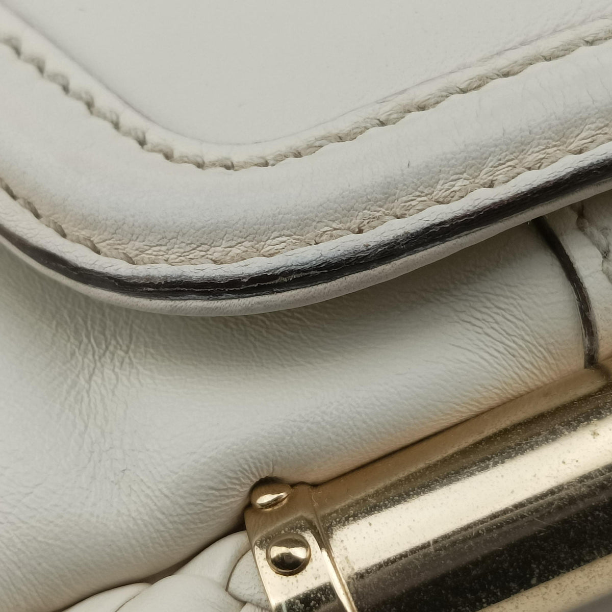 Vintage Gucci Dialux Britt Hobo White Leather 167733 shoulderbag | stylenewstar