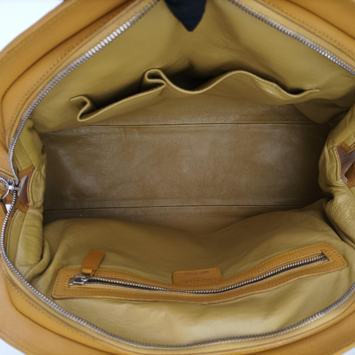 Pre-owned Christian Dior Detective Yellow leather  handbag | stylenewstar