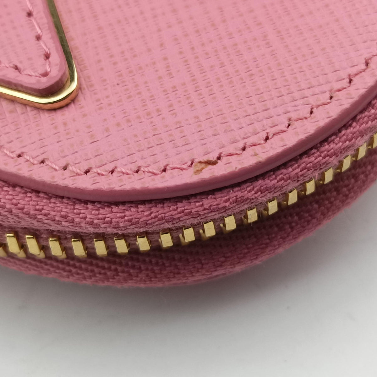 Pre-owned Prada Phone Pouch Pink Saffiano Leather  shoulderbag | stylenewstar