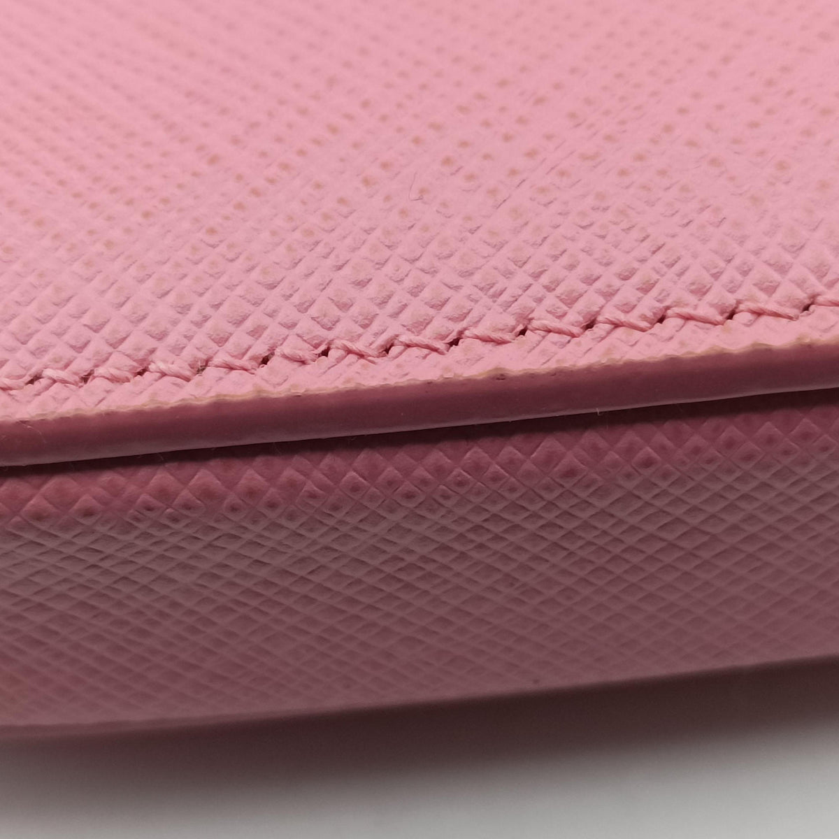 Pre-owned Prada Phone Pouch Pink Saffiano Leather  shoulderbag | stylenewstar