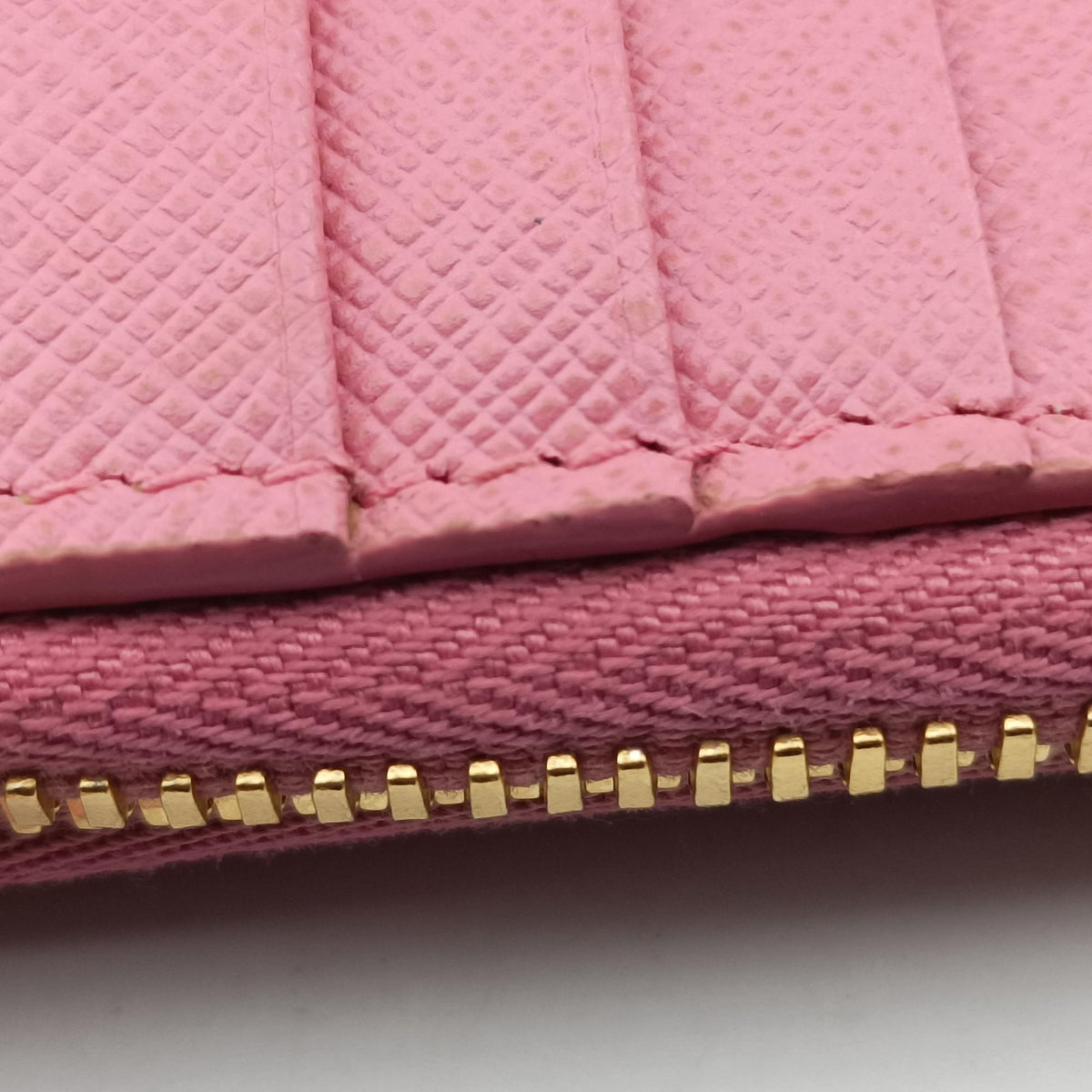 Pre-owned Prada Phone Pouch Pink Saffiano Leather  shoulderbag | stylenewstar