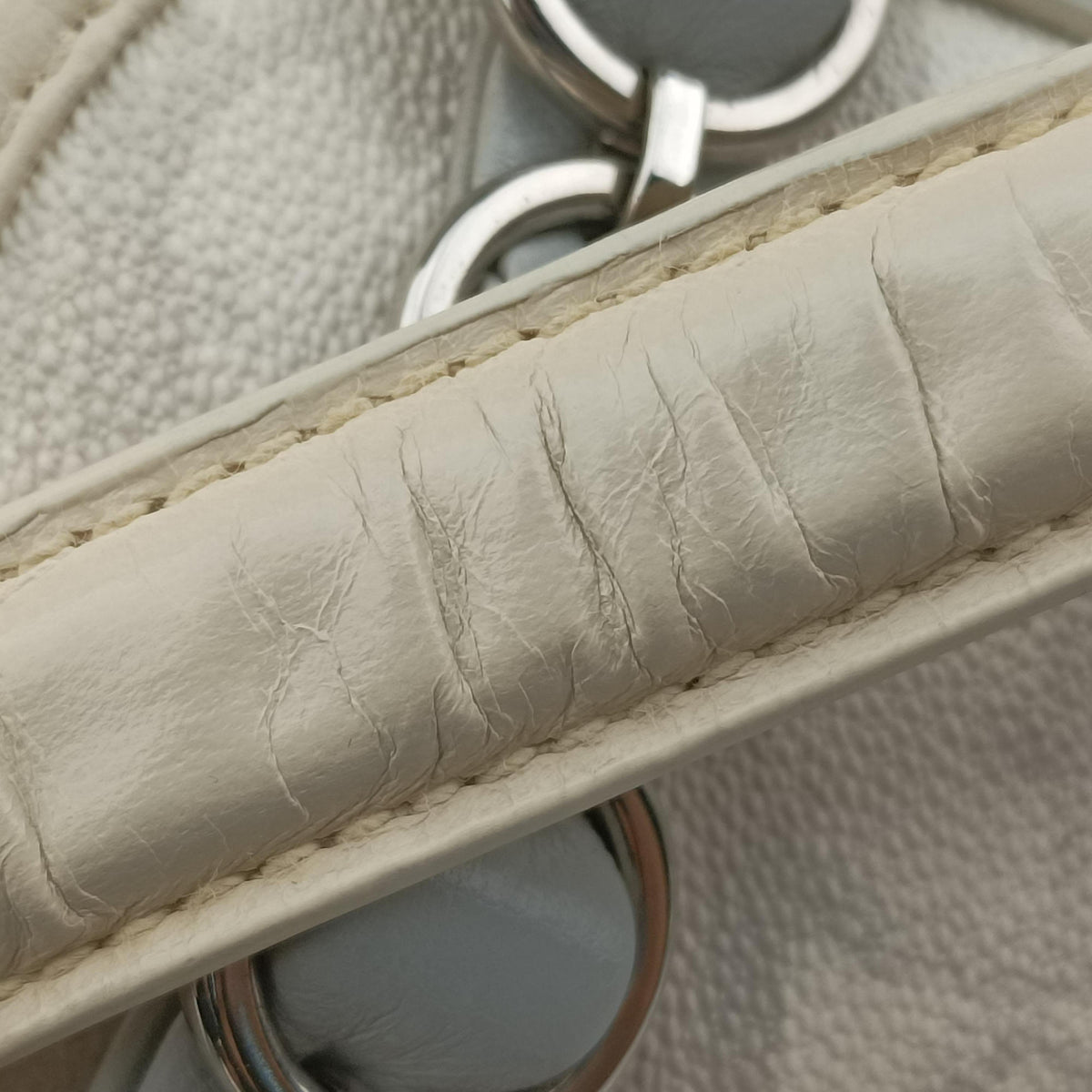 Pre-owned Christian Dior Romantique Trotter White PVC coated canvas  shoulderbag | stylenewstar