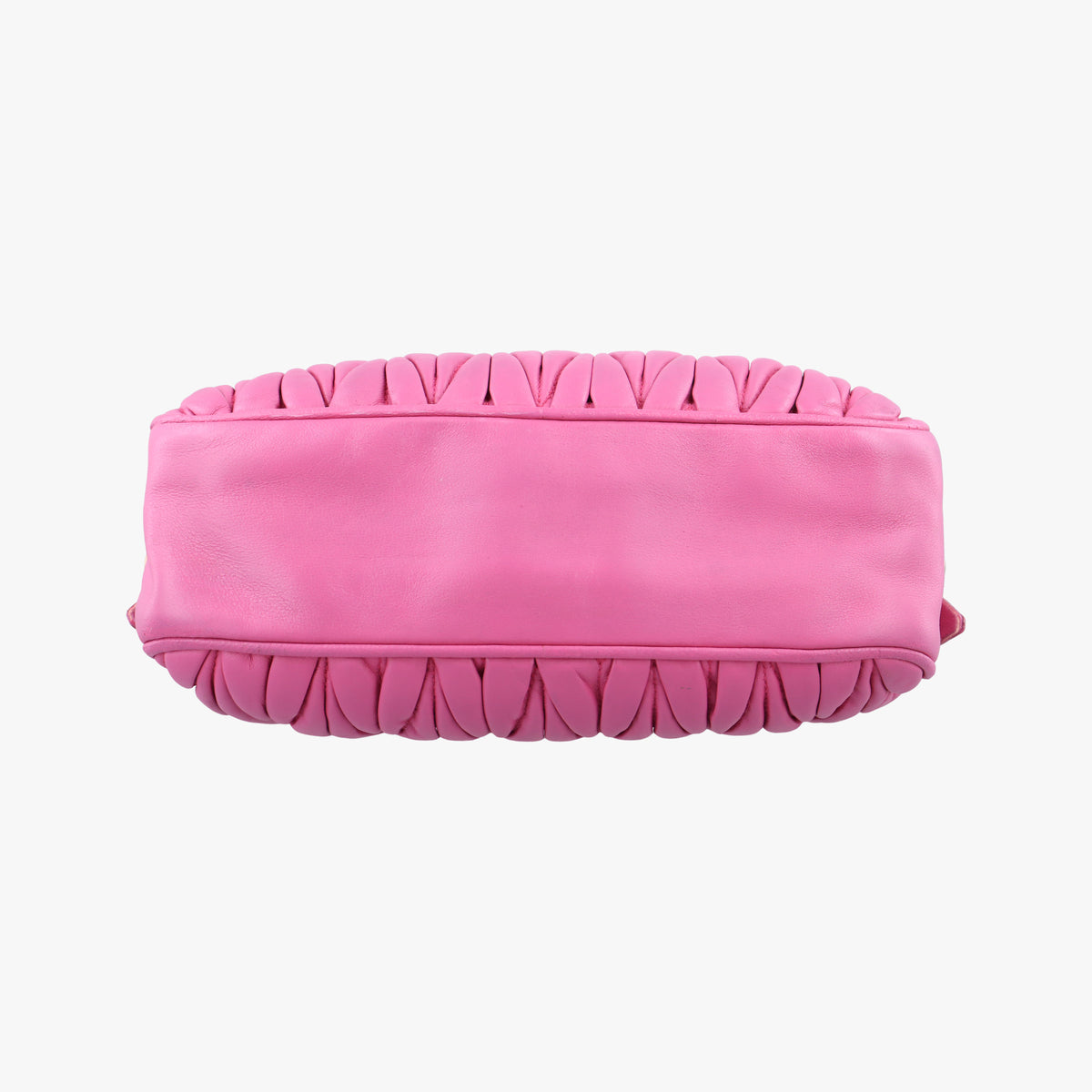 Secondhand Miu Miu MATELASSE Pink Leather  shoulderbag | stylenewstar