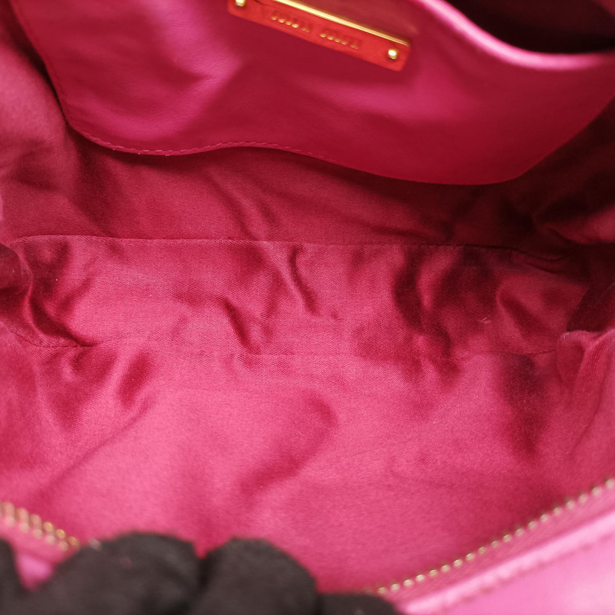 Secondhand Miu Miu MATELASSE Pink Leather  shoulderbag | stylenewstar