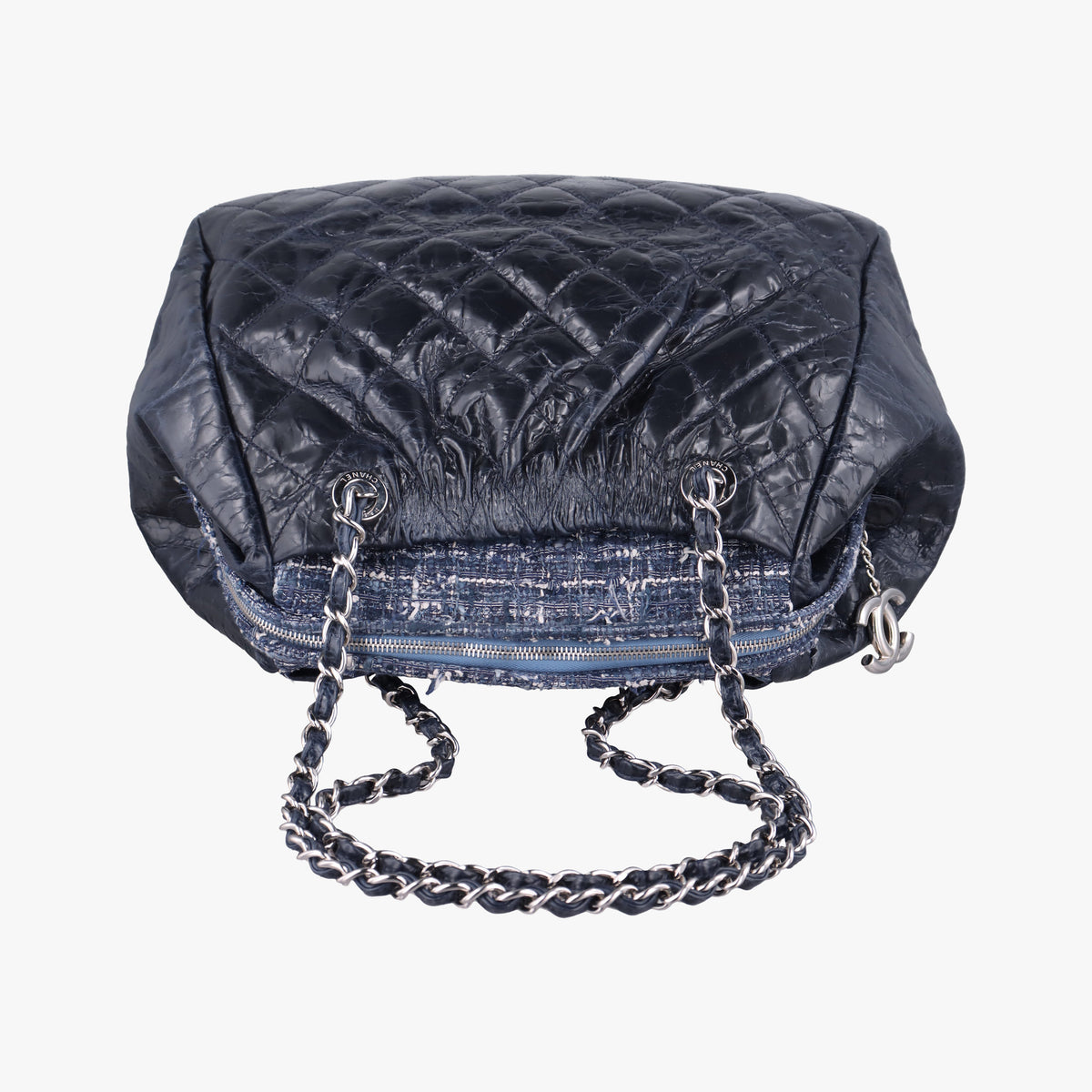 Secondhand Chanel Matelasse Blue leather A47984 shoulderbag | stylenewstar