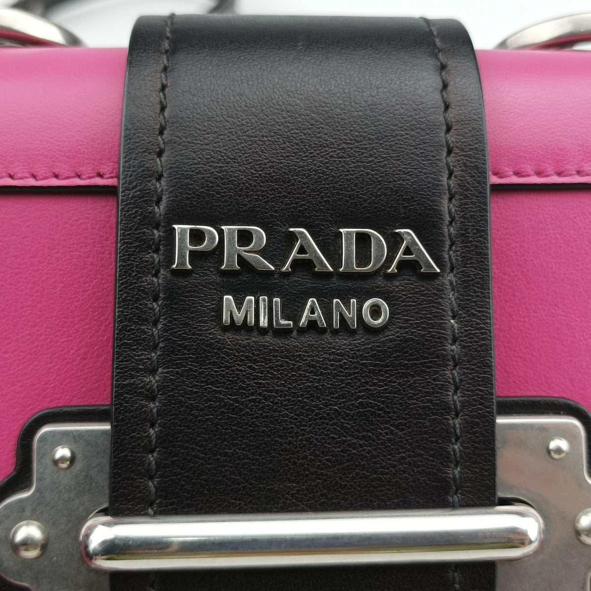 Pre-owned Prada Cahier pink×Black Leather 1BH018 shoulderbag | stylenewstar