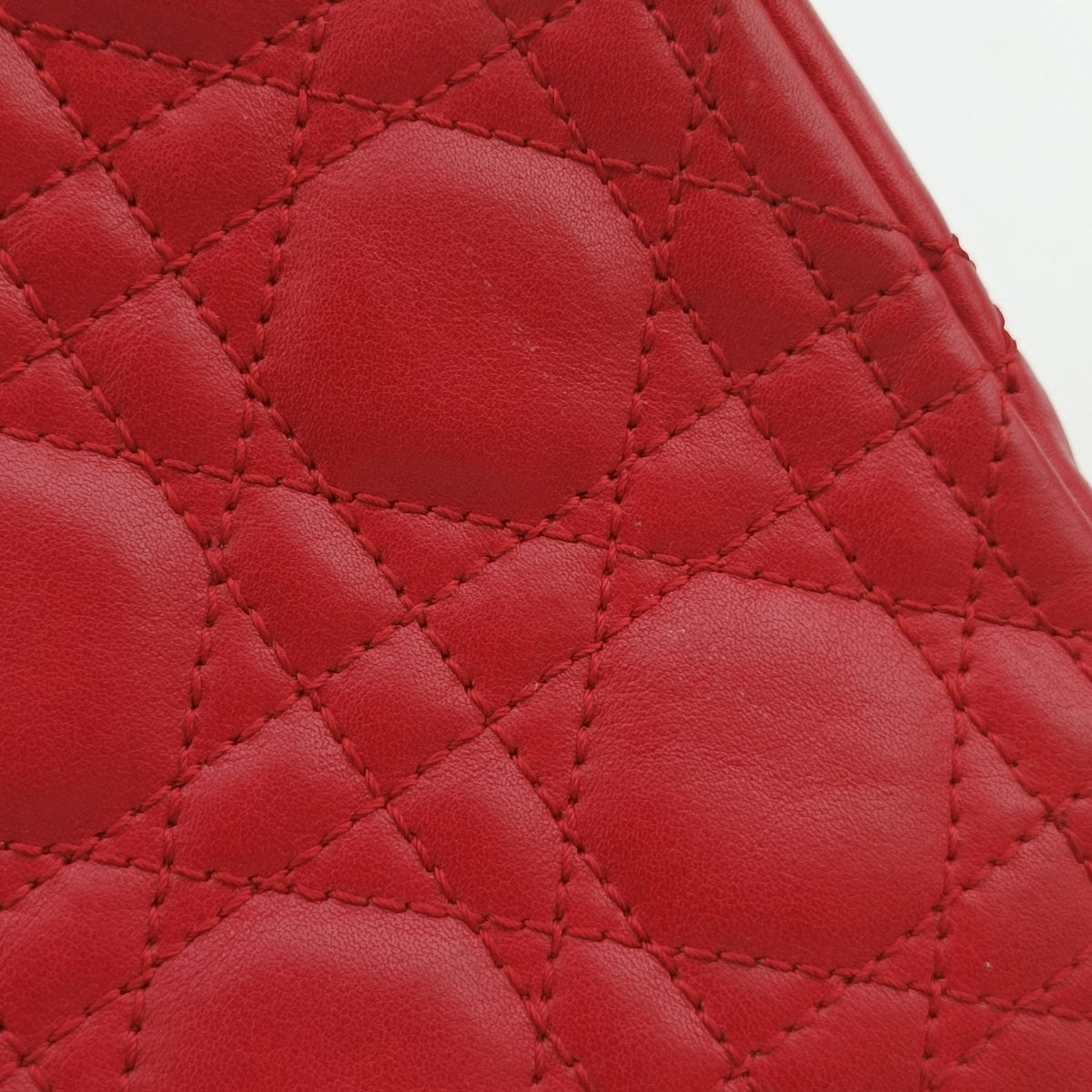 Pre-owned Christian Dior Lady Dior Red lambskin  shoulderbag | stylenewstar