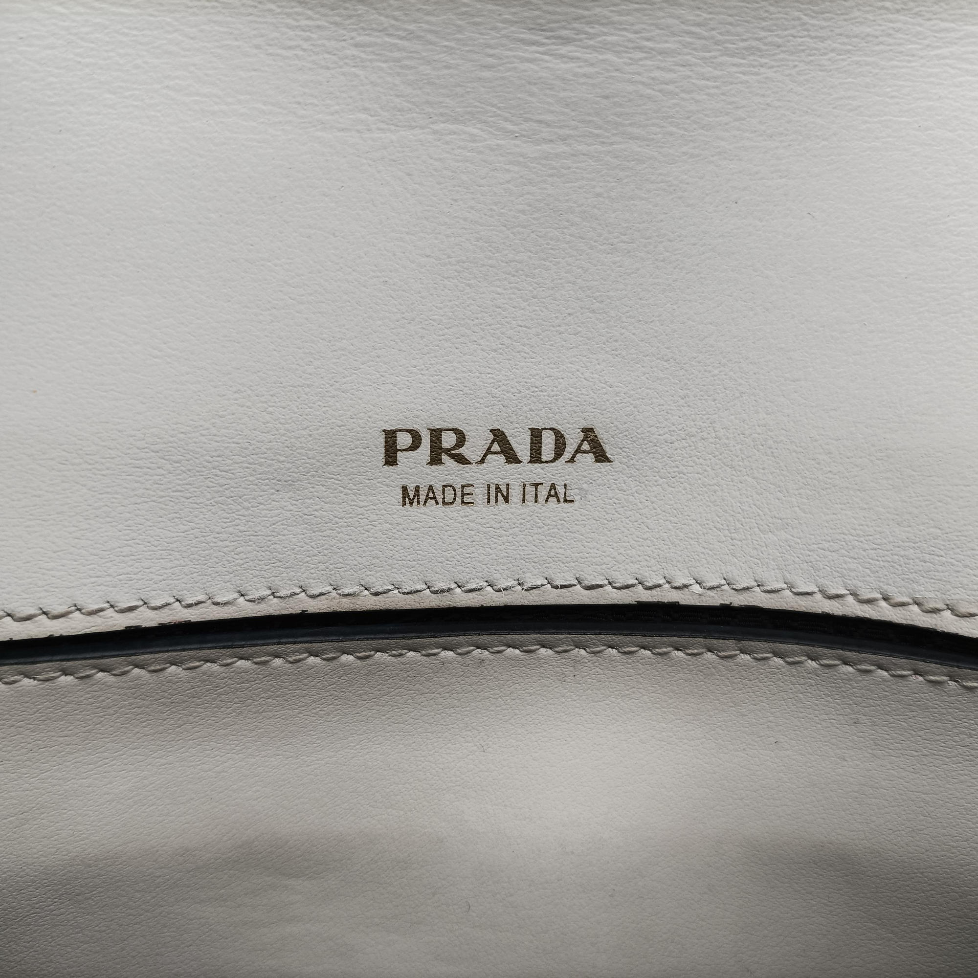 Vintage Prada Cahier White Leather×SAFFIANO Leather 1BL004 shoulderbag | stylenewstar