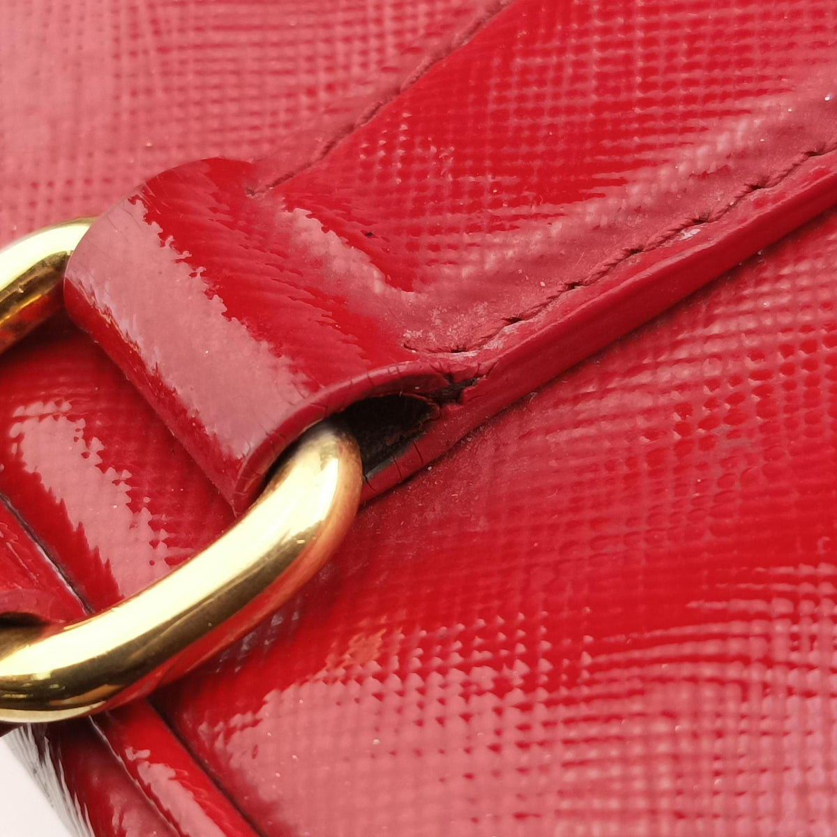 Pre-owned Prada Pyramid Red Patent Leather BL0808 handbag | stylenewstar