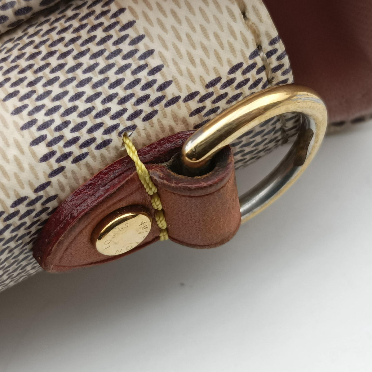 Pre-owned Louis Vuitton CROISETTE Azur Damier Canvas N41581 shoulderbag | stylenewstar
