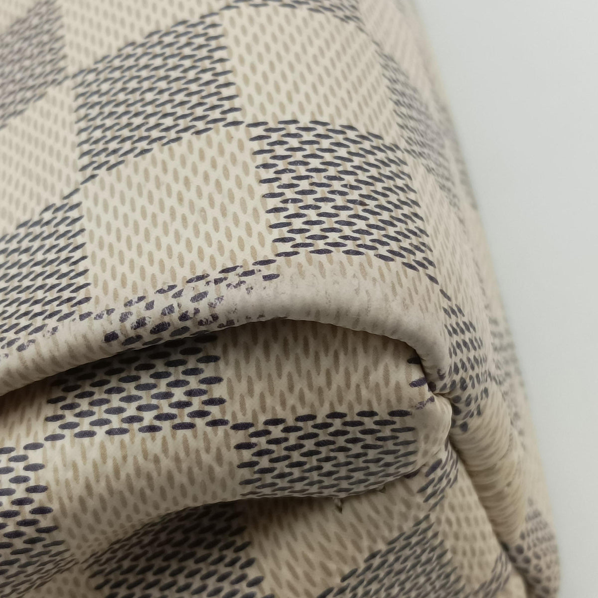 Pre-owned Louis Vuitton CROISETTE Azur Damier Canvas N41581 shoulderbag | stylenewstar