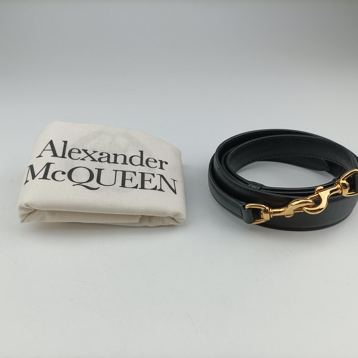 Pre-owned Alexander McQueen Box Black Leather  shoulderbag | stylenewstar