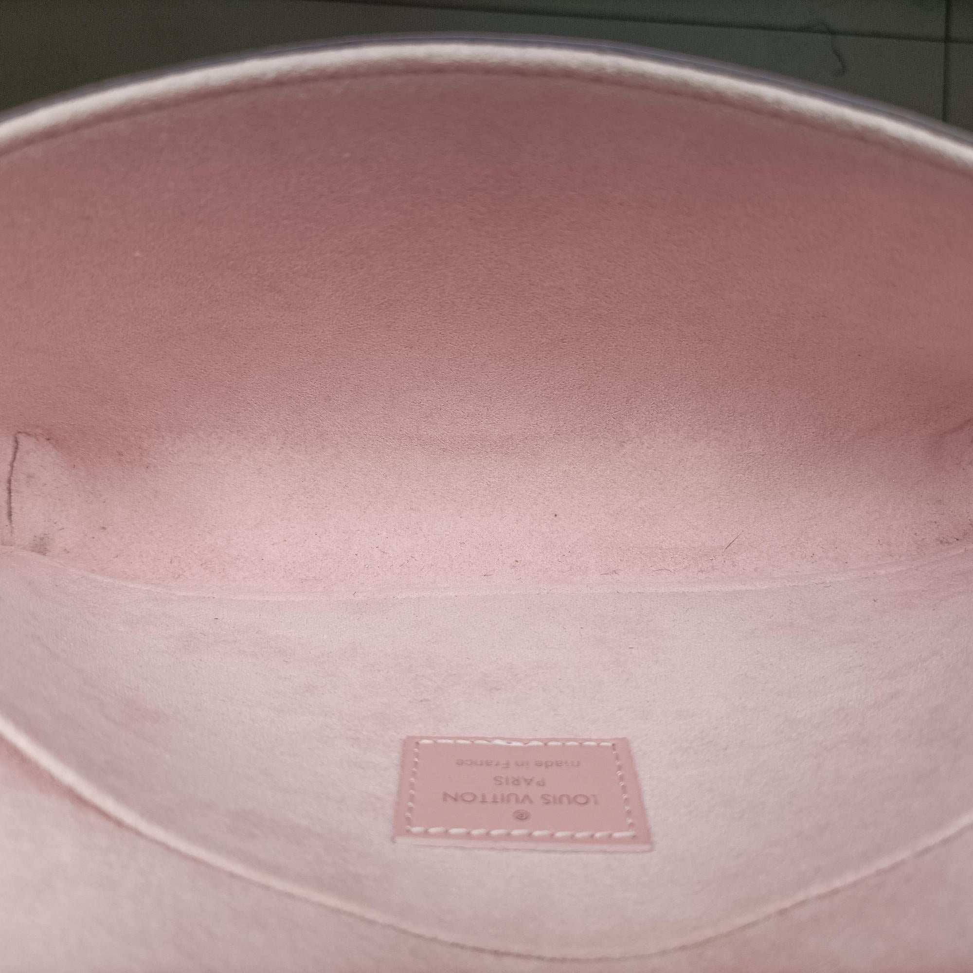Secondhand Louis Vuitton Pochette FeLICIE ROSE BALLERIN Epi M62467 shoulderbag | stylenewstar