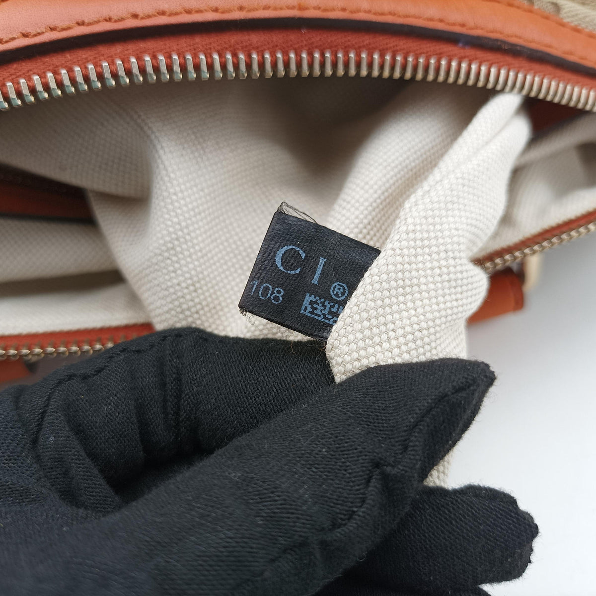 Pre-owned Gucci Sherry Line Beige×orange Canvas×Leather 247205 shoulderbag | stylenewstar