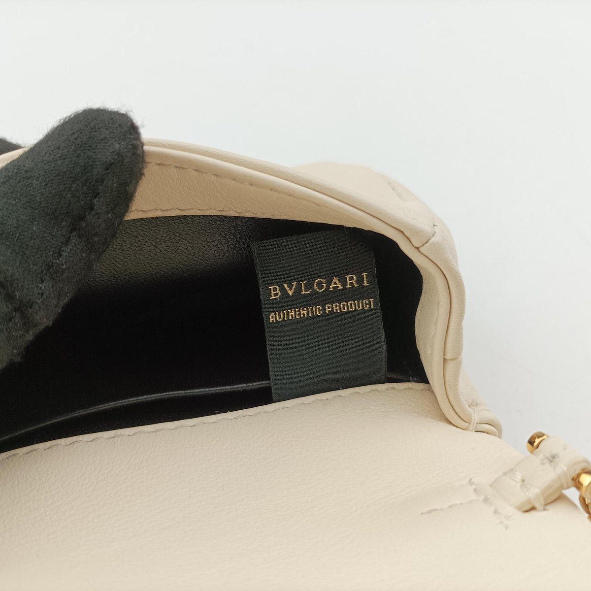 Pre-owned Bvlgari Serpenti Cabochon Micro Ivory Opal calf  shoulderbag | stylenewstar