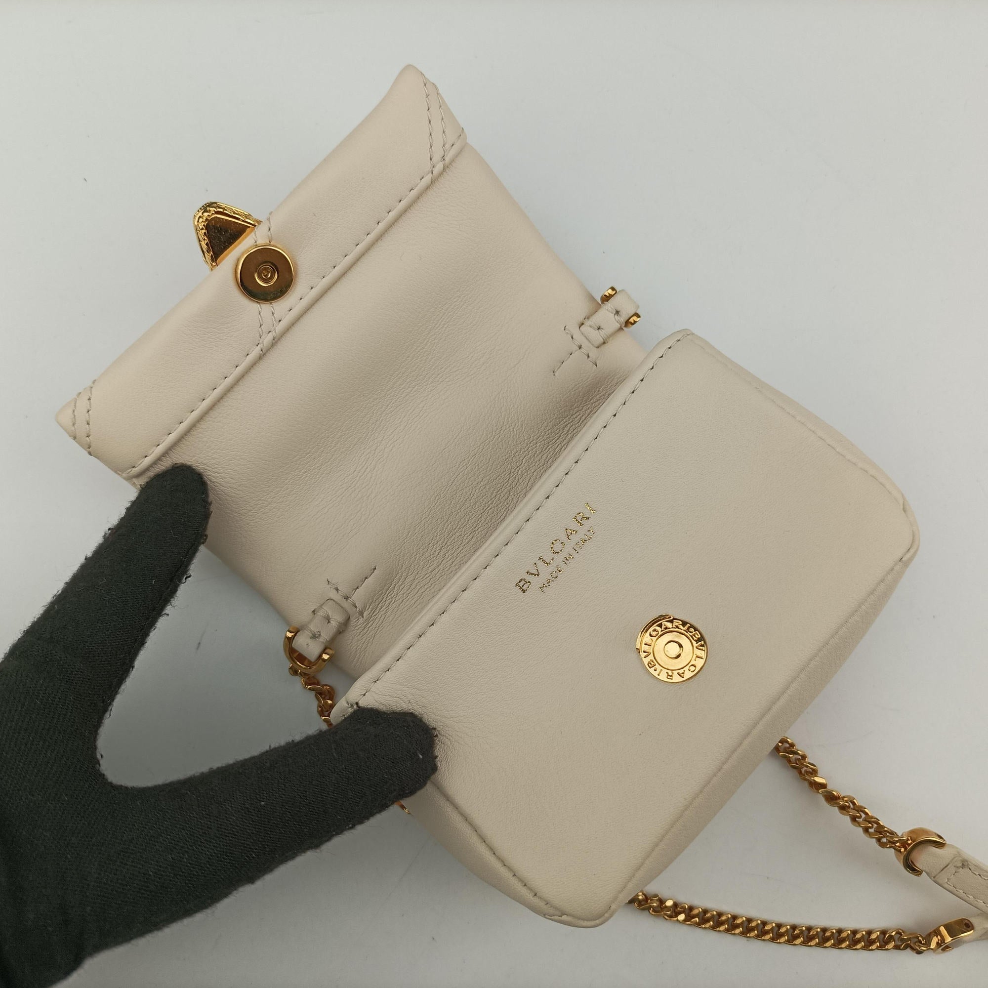 Pre-owned Bvlgari Serpenti Cabochon Micro Ivory Opal calf  shoulderbag | stylenewstar