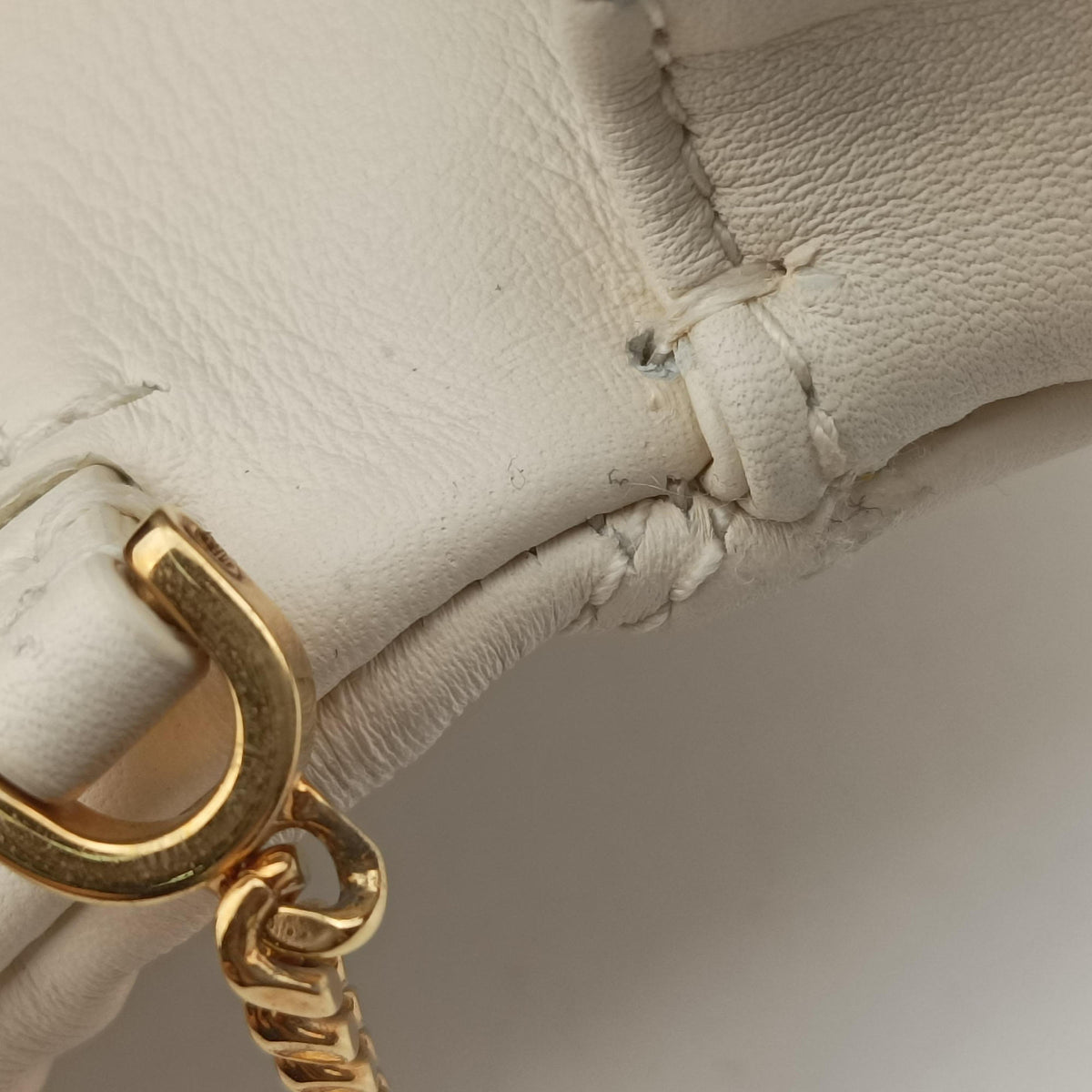 Pre-owned Bvlgari Serpenti Cabochon Micro Ivory Opal calf  shoulderbag | stylenewstar