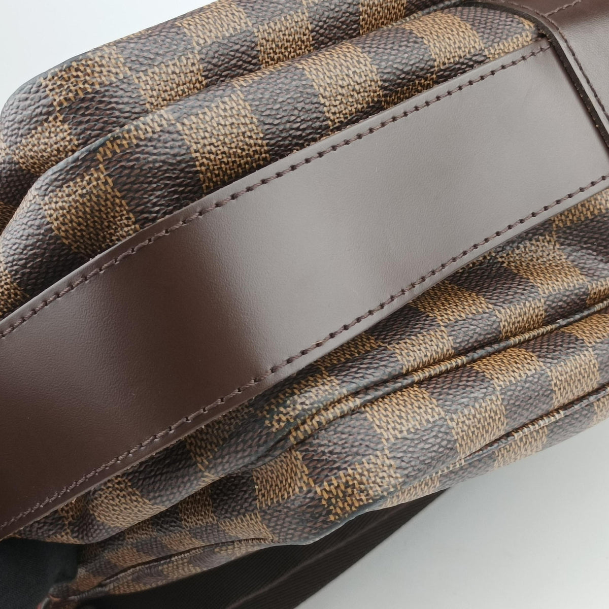 Pre-owned Louis Vuitton NAVIGLIO EBENE Damier Canvas N45255 shoulderbag | stylenewstar