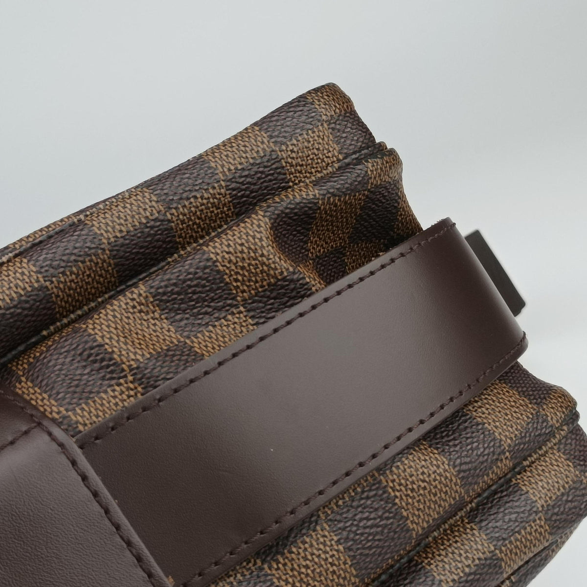 Pre-owned Louis Vuitton NAVIGLIO EBENE Damier Canvas N45255 shoulderbag | stylenewstar