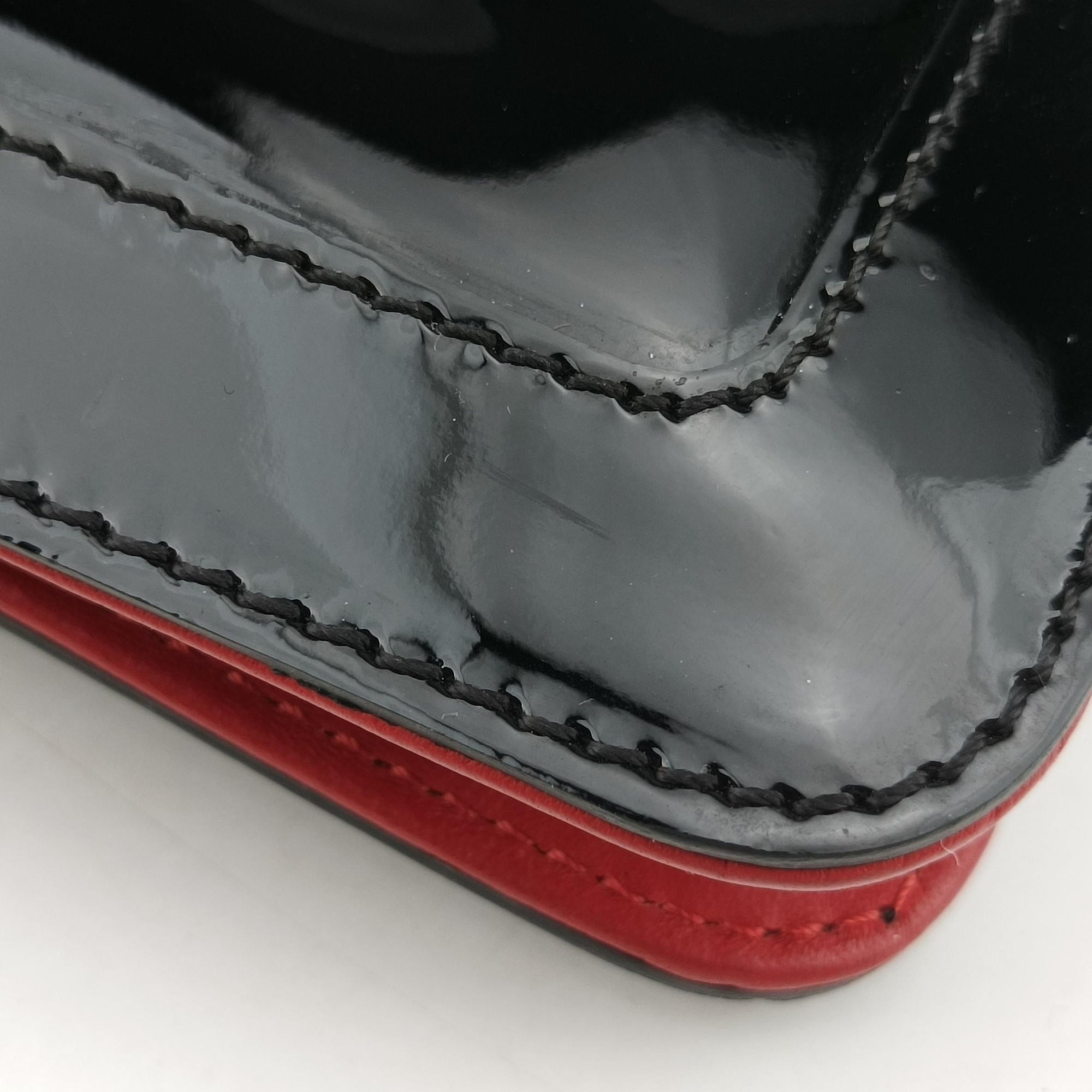 Vintage Christian Louboutin Sweet Charity Black Enamel Leather  shoulderbag | stylenewstar