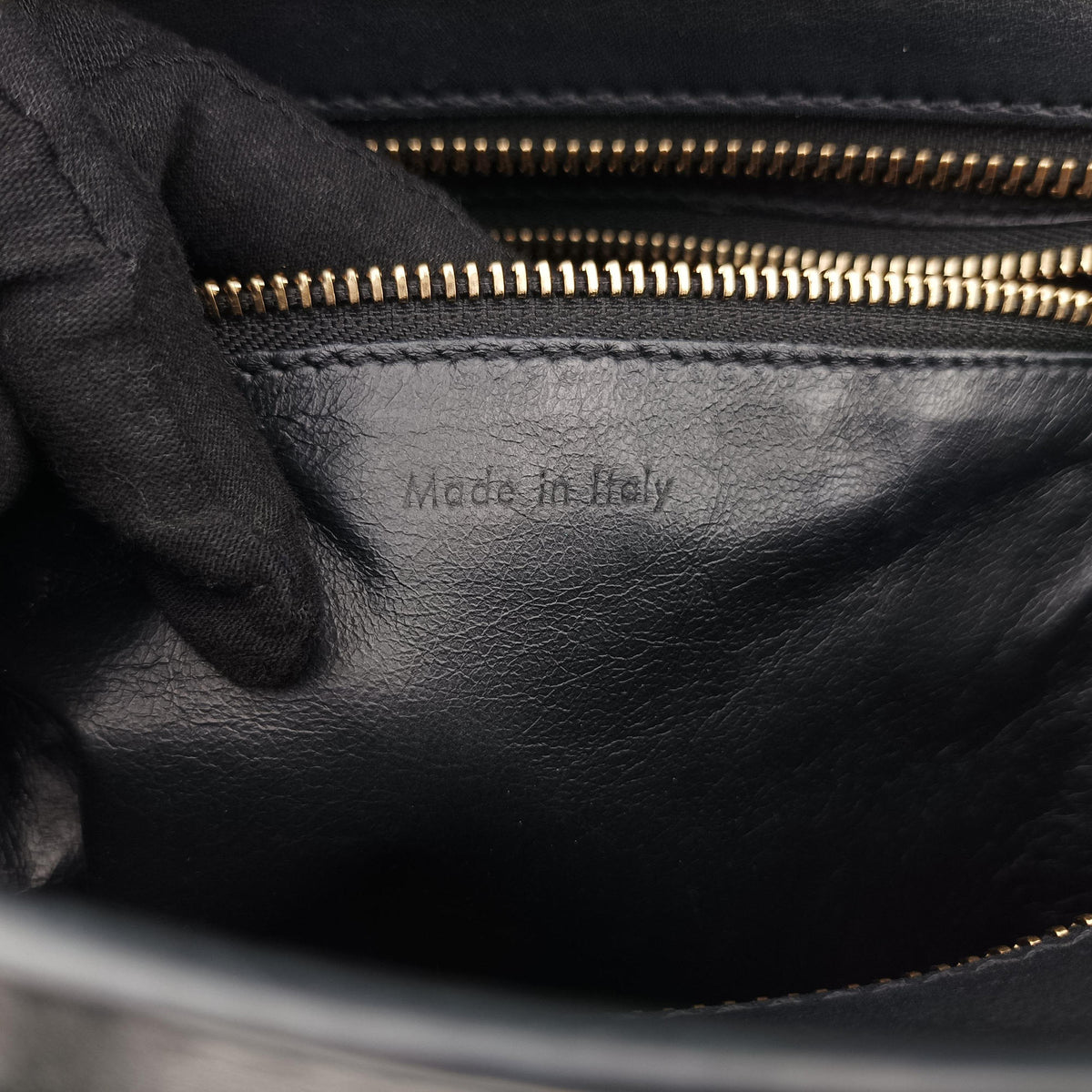 Pre-owned Celine Luggage Mini Shopper Black Leather  handbag | stylenewstar